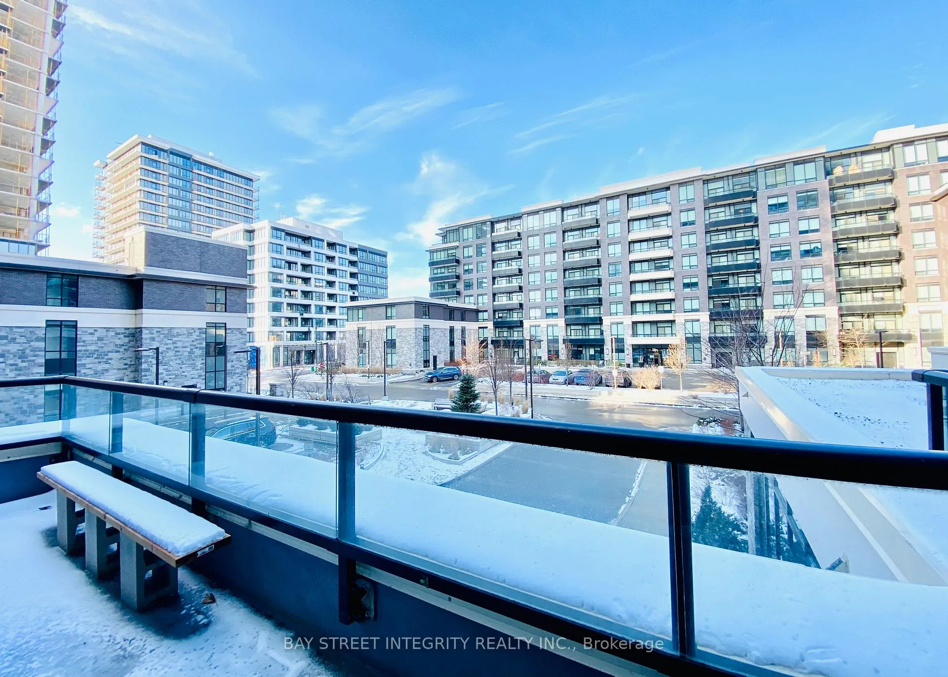 Photo 10 of Unit 232, 15 Water Walk Drive, Markham, Unionville — HOMEH