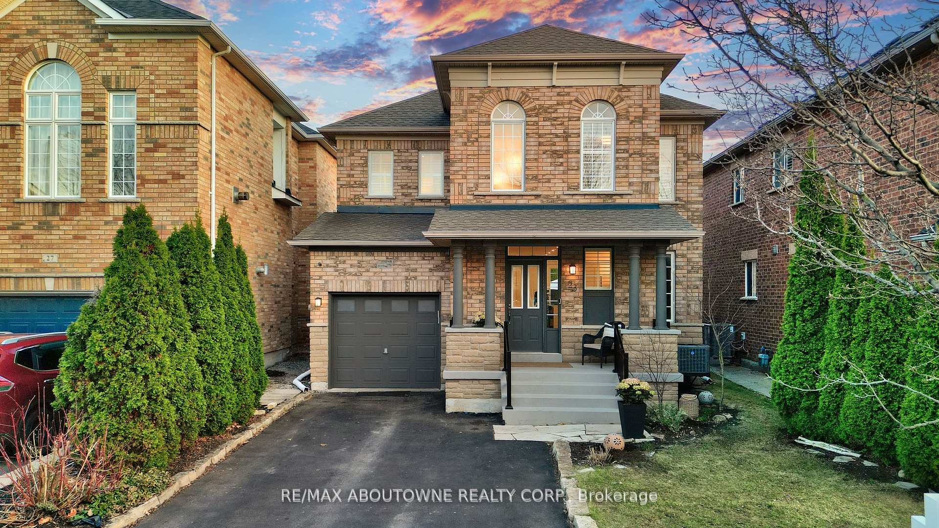 Photo 1 of 23 Timberland Drive, Vaughan, Vellore Village — HOMEH