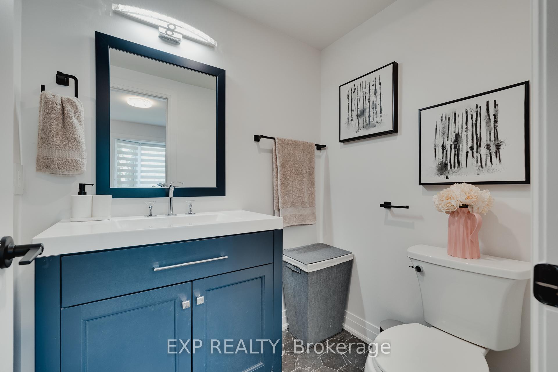 Photo 18 of 124 Bond Street N, Hamilton, Westdale — HOMEH
