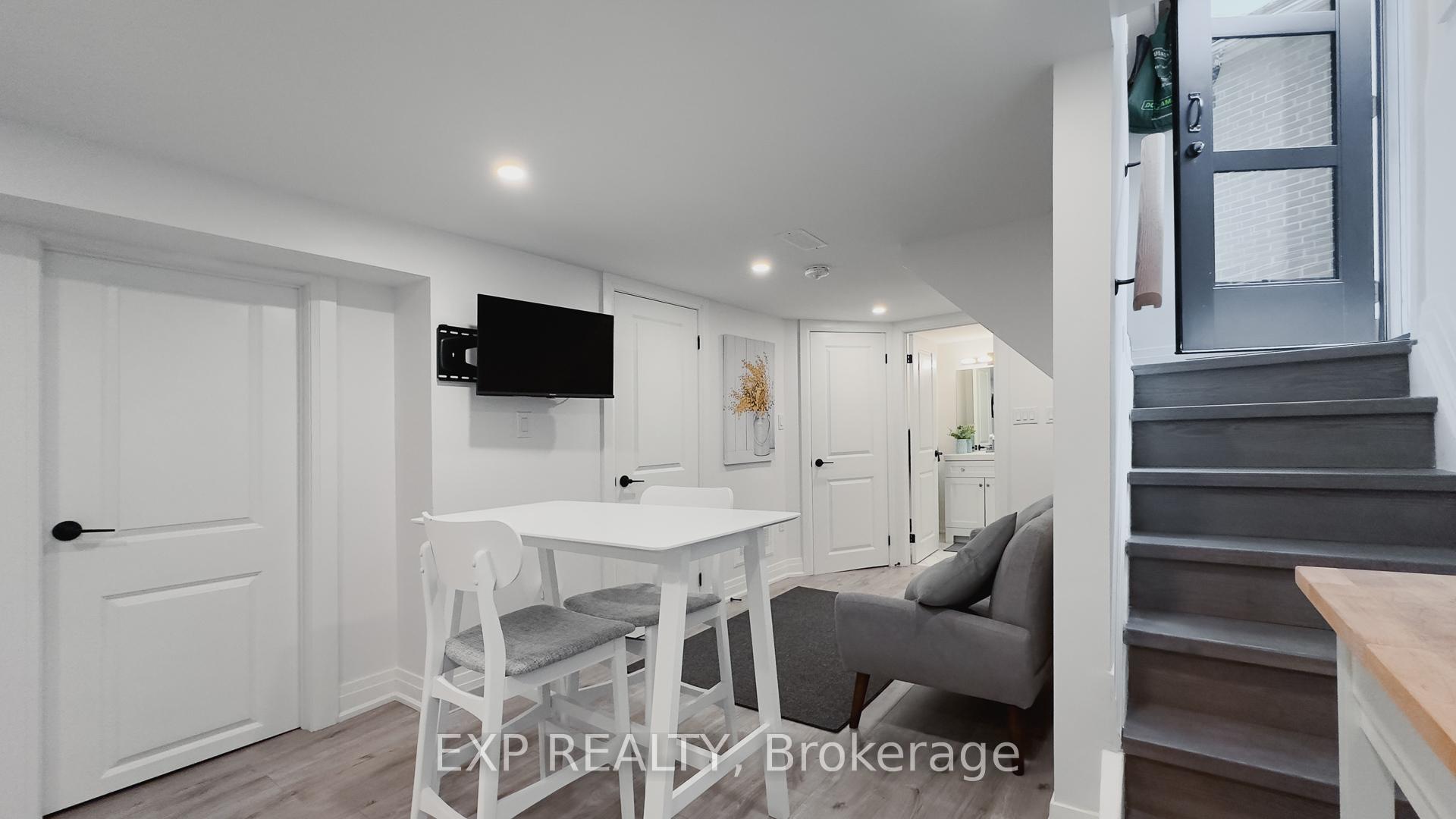Photo 28 of 124 Bond Street N, Hamilton, Westdale — HOMEH