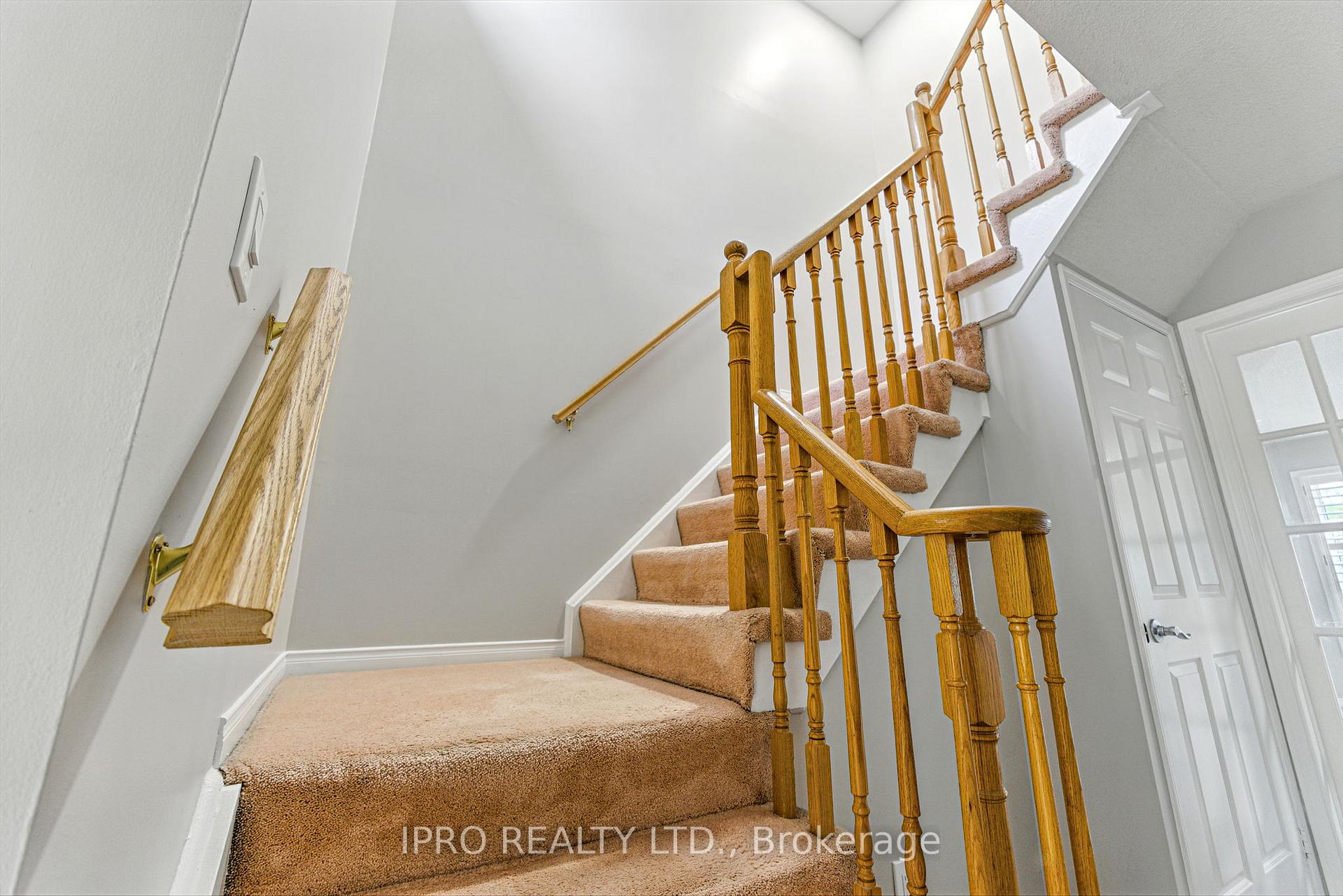 Photo 12 of Unit 9, 79 Braeheid Avenue, Hamilton, Waterdown — HOMEH