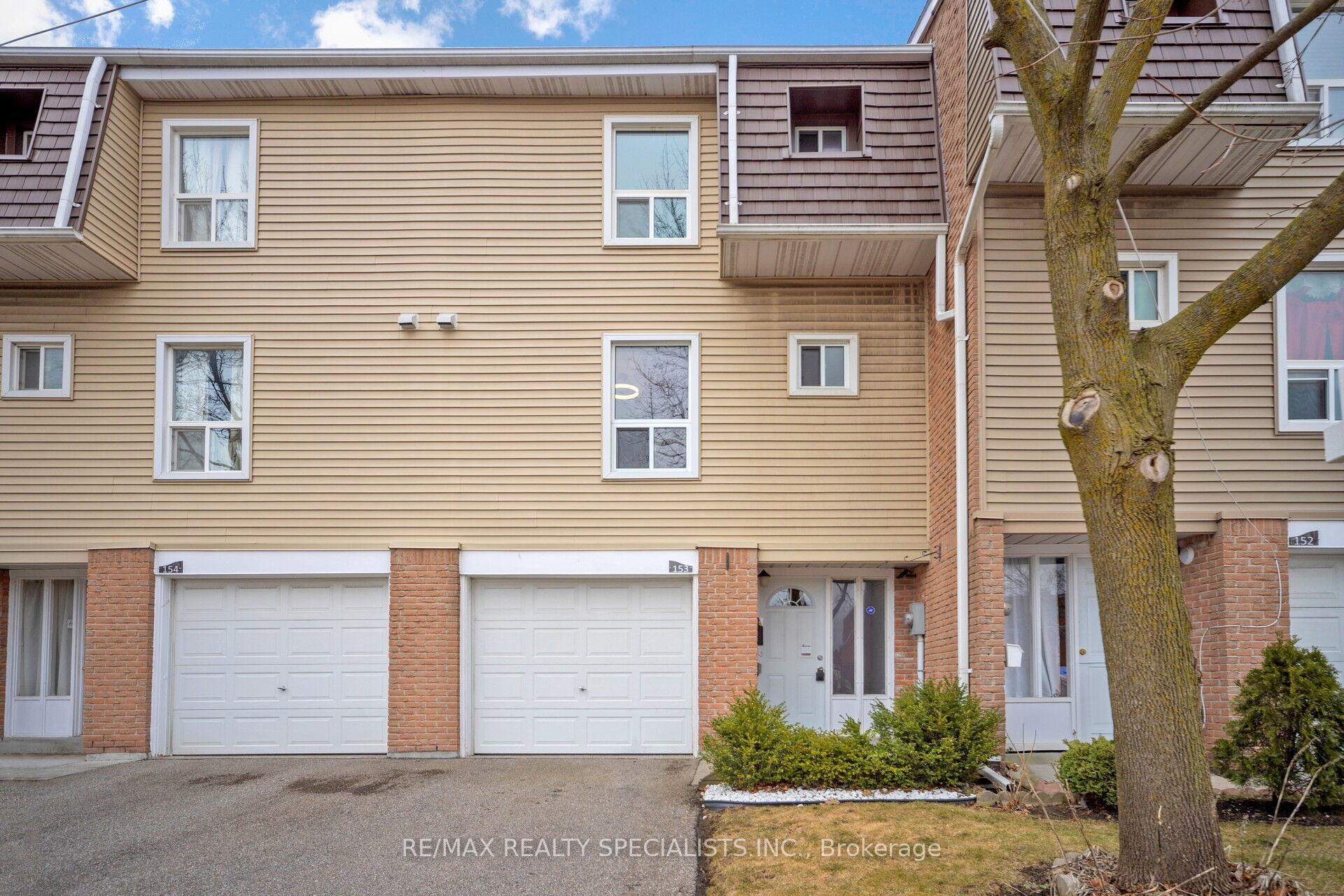 Photo 3 of 153 Enderby Crescent, Brampton, Bramalea Road South Gateway — HOMEH