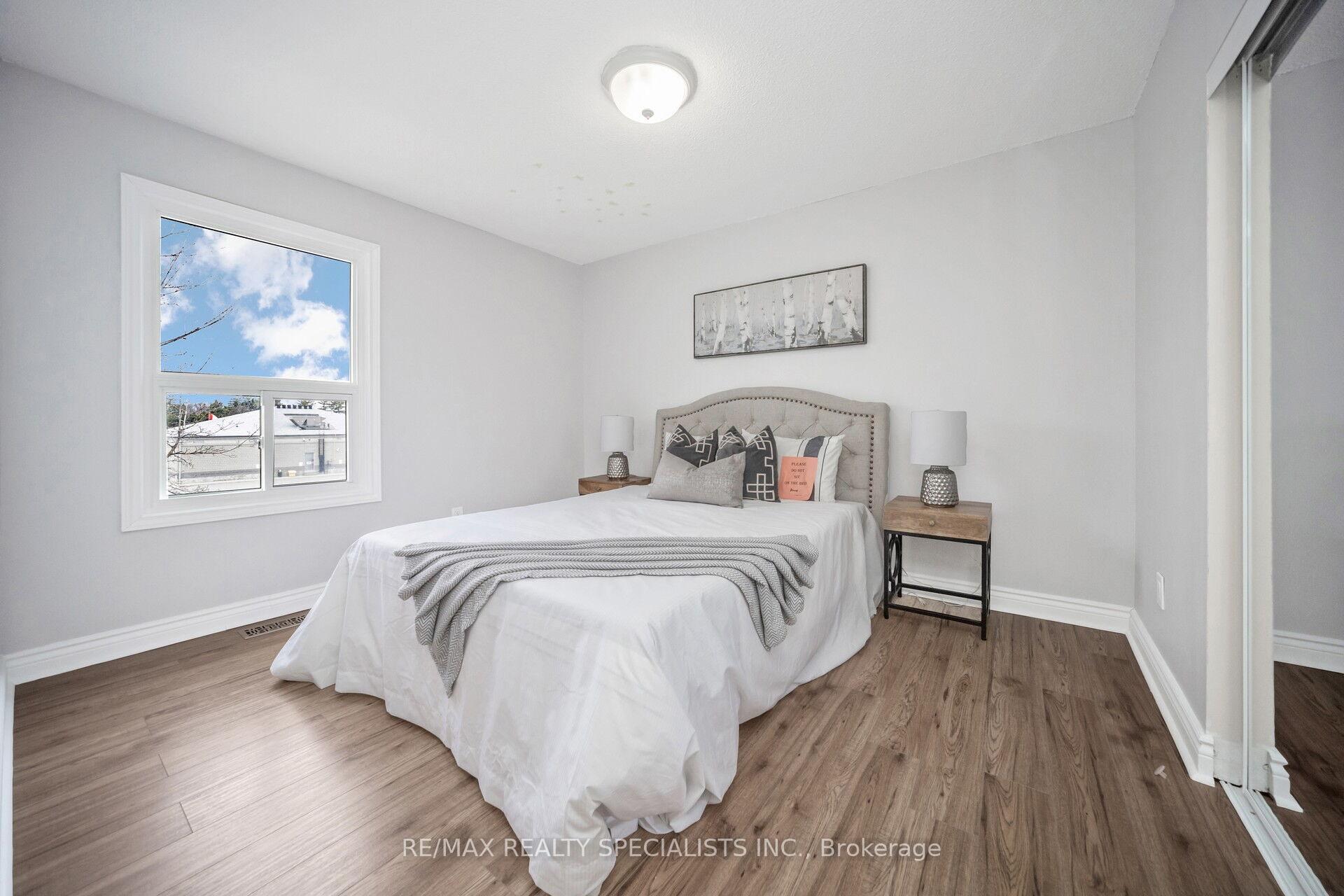 Photo 22 of 153 Enderby Crescent, Brampton, Bramalea Road South Gateway — HOMEH