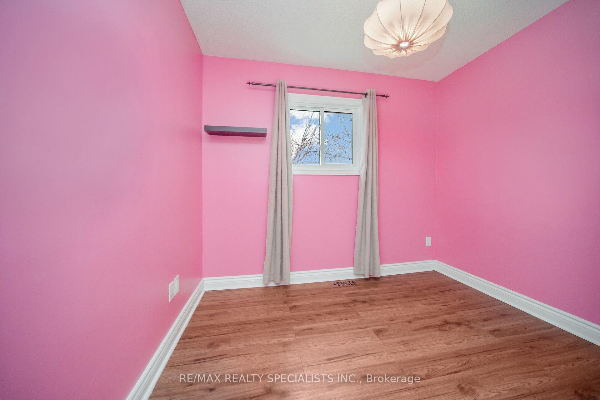 Photo 30 of 153 Enderby Crescent, Brampton, Bramalea Road South Gateway — HOMEH