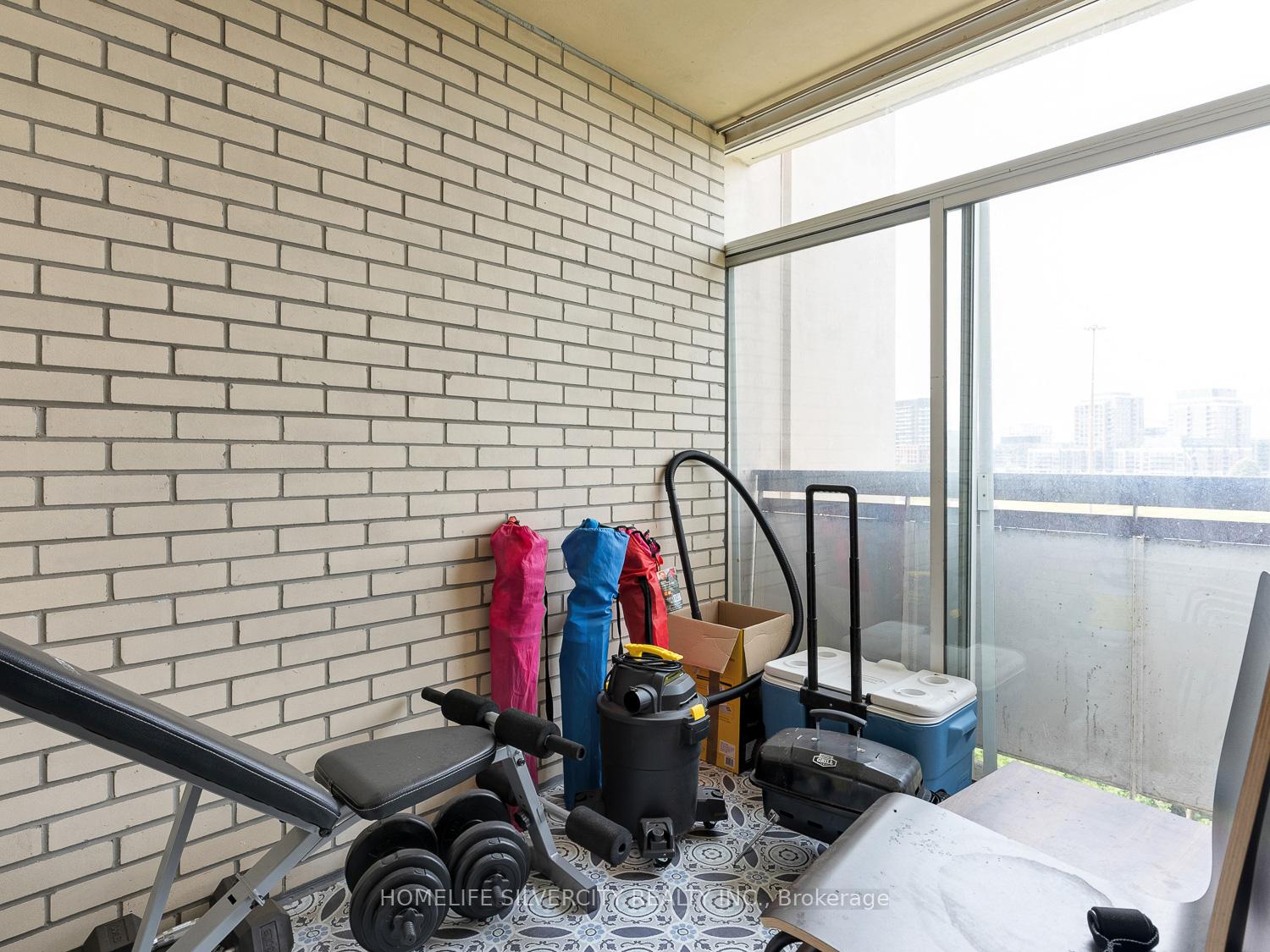 Photo 13 of Unit 708, 130 Neptune Drive, Toronto, Englemount-Lawrence — HOMEH