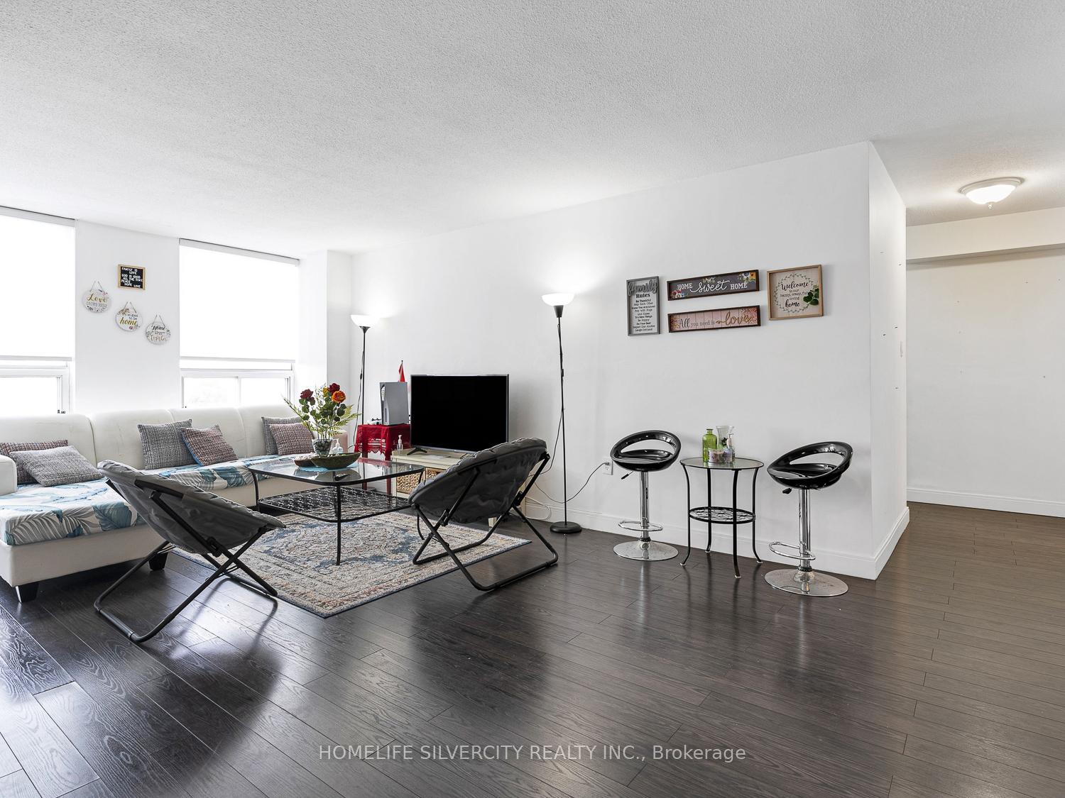 Photo 15 of Unit 708, 130 Neptune Drive, Toronto, Englemount-Lawrence — HOMEH