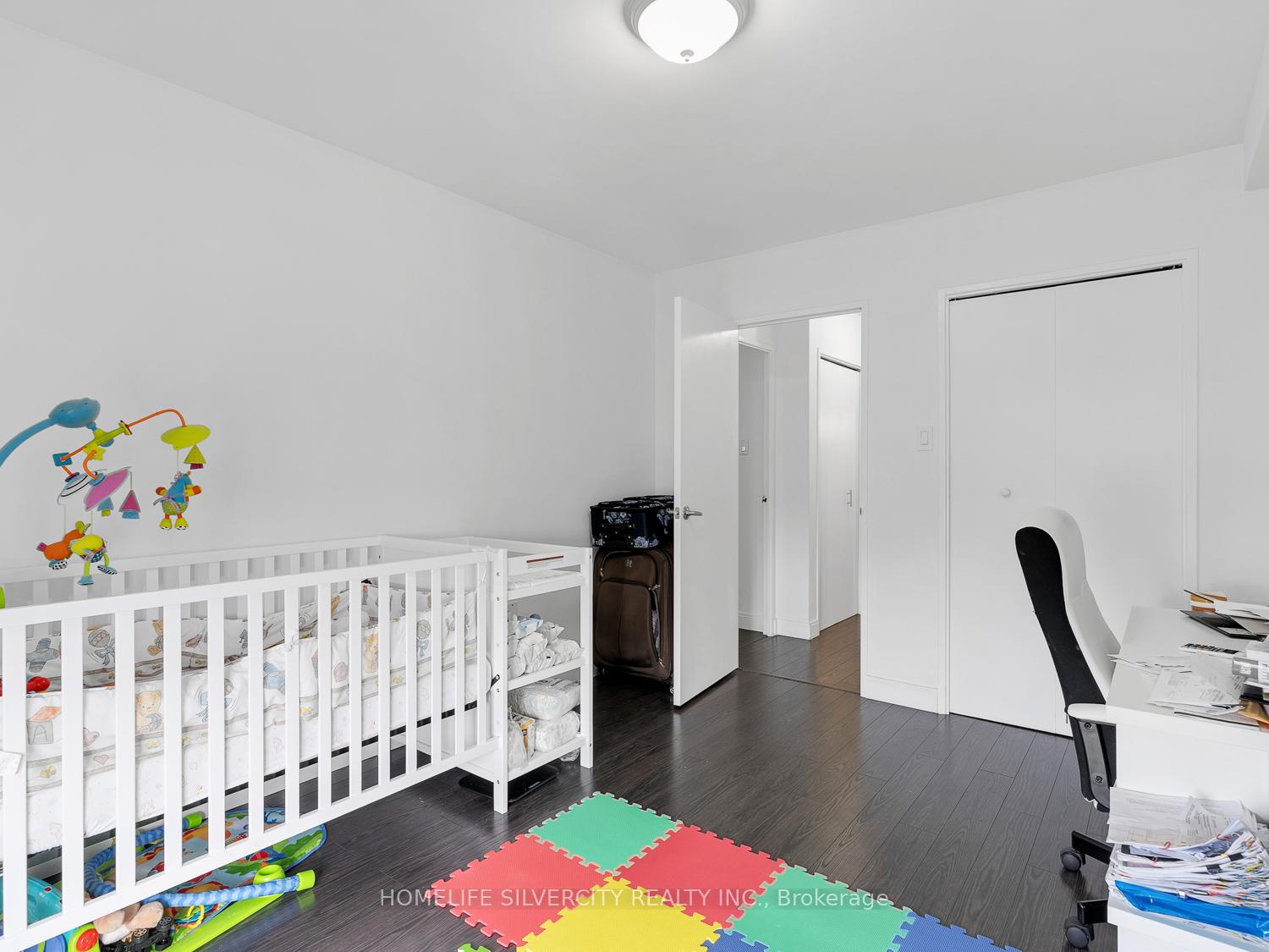 Photo 32 of Unit 708, 130 Neptune Drive, Toronto, Englemount-Lawrence — HOMEH