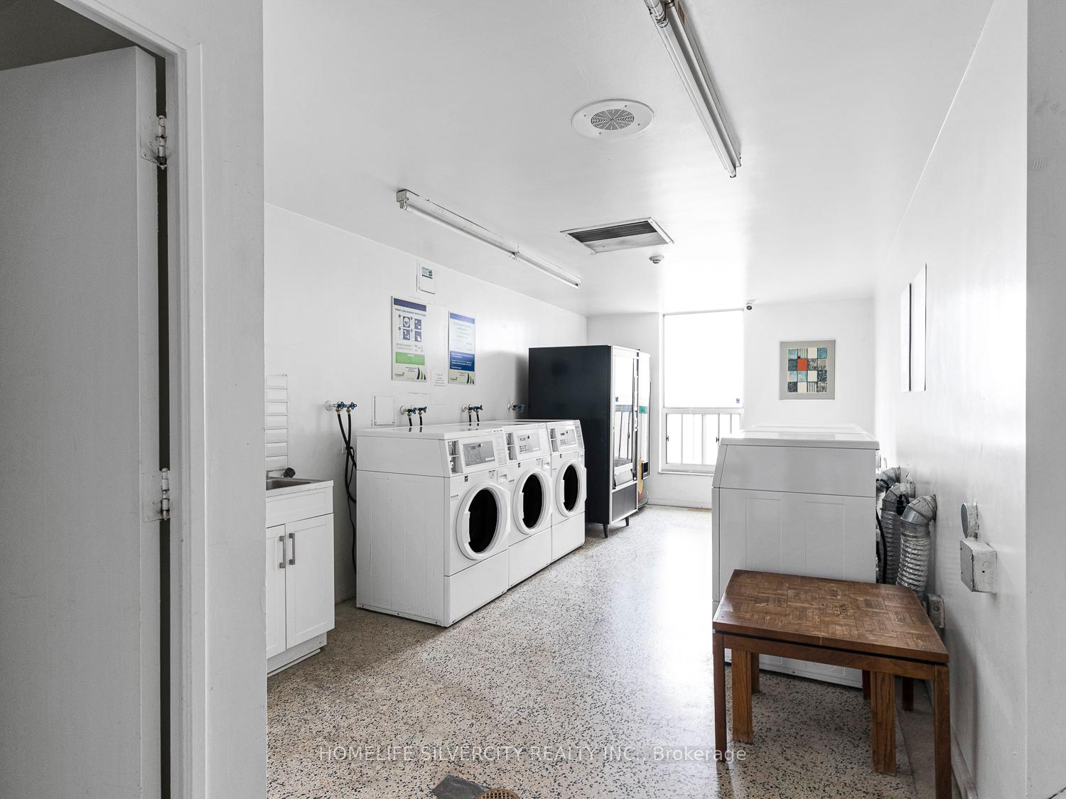 Photo 39 of Unit 708, 130 Neptune Drive, Toronto, Englemount-Lawrence — HOMEH