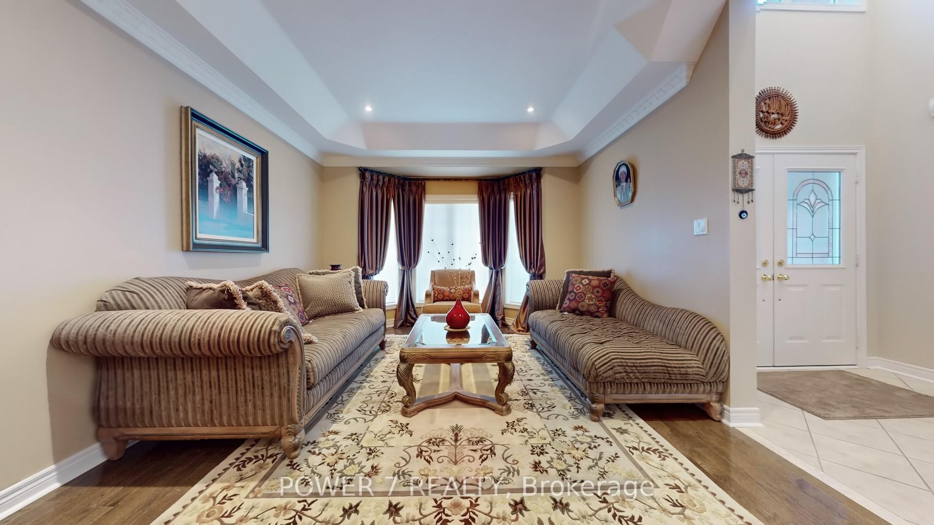 Photo 4 of 123 Macrill Road, Markham, Cachet — HOMEH