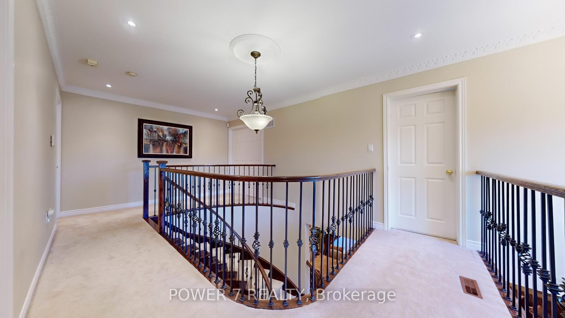 Photo 23 of 123 Macrill Road, Markham, Cachet — HOMEH