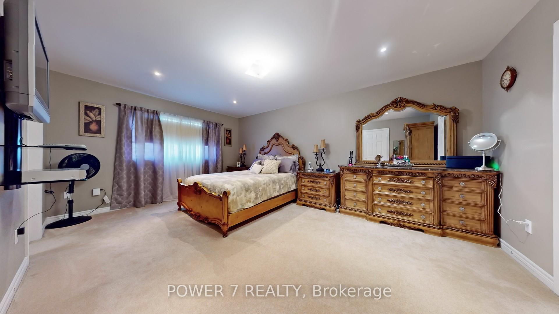 Photo 24 of 123 Macrill Road, Markham, Cachet — HOMEH