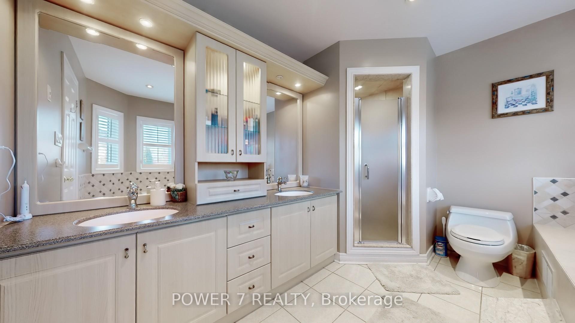 Photo 25 of 123 Macrill Road, Markham, Cachet — HOMEH