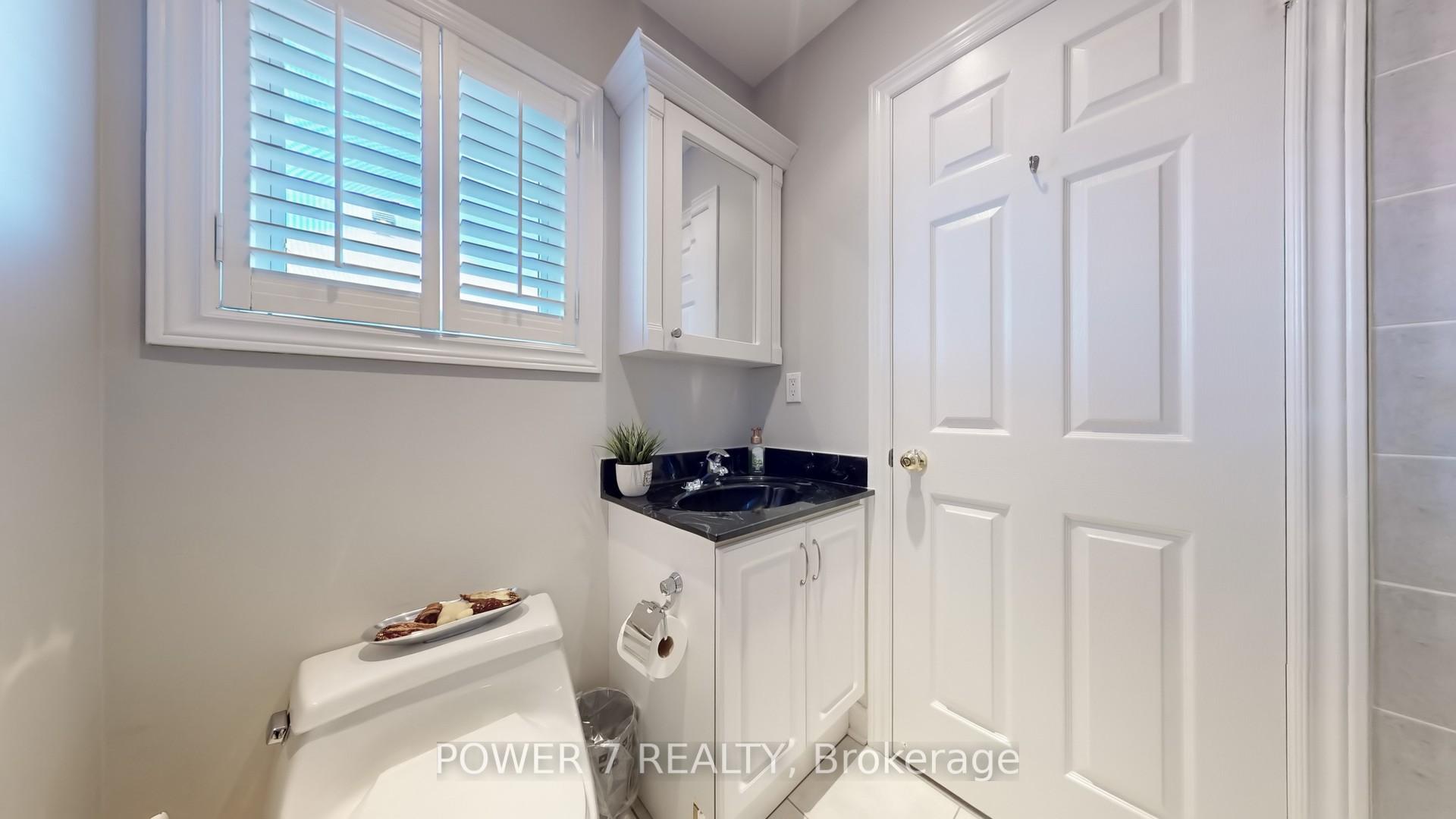 Photo 28 of 123 Macrill Road, Markham, Cachet — HOMEH