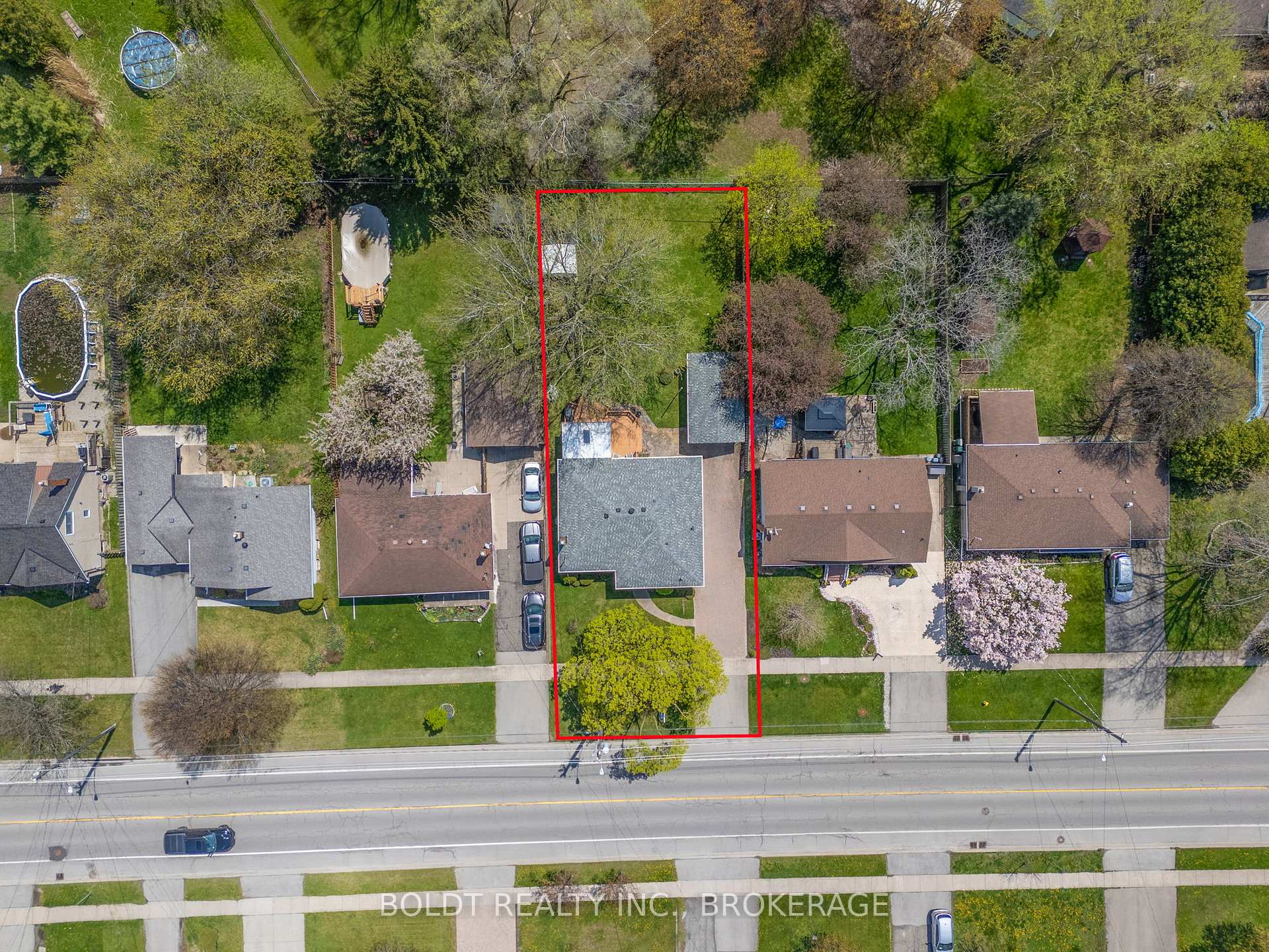 Photo 33 of 309 Pelham Road, St. Catharines, Rykert/Vansickle — HOMEH