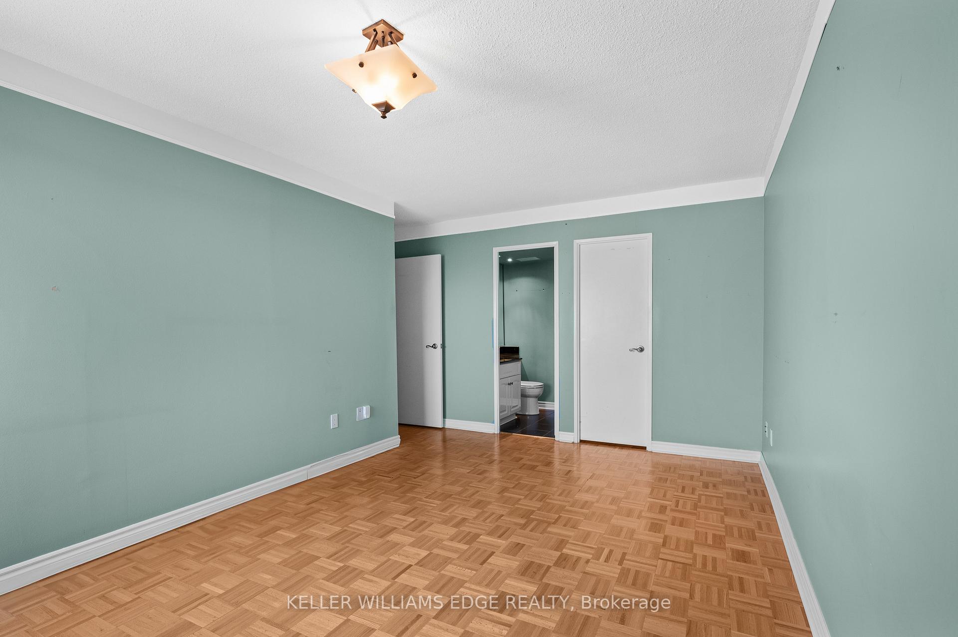 Photo 13 of Unit 404, 301 Frances Avenue, Hamilton, Stoney Creek — HOMEH