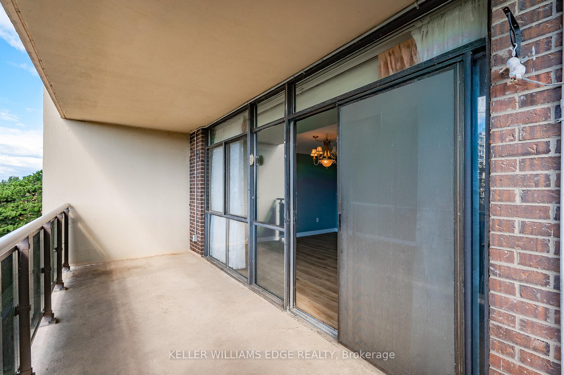Photo 65 of Unit 404, 301 Frances Avenue, Hamilton, Stoney Creek — HOMEH