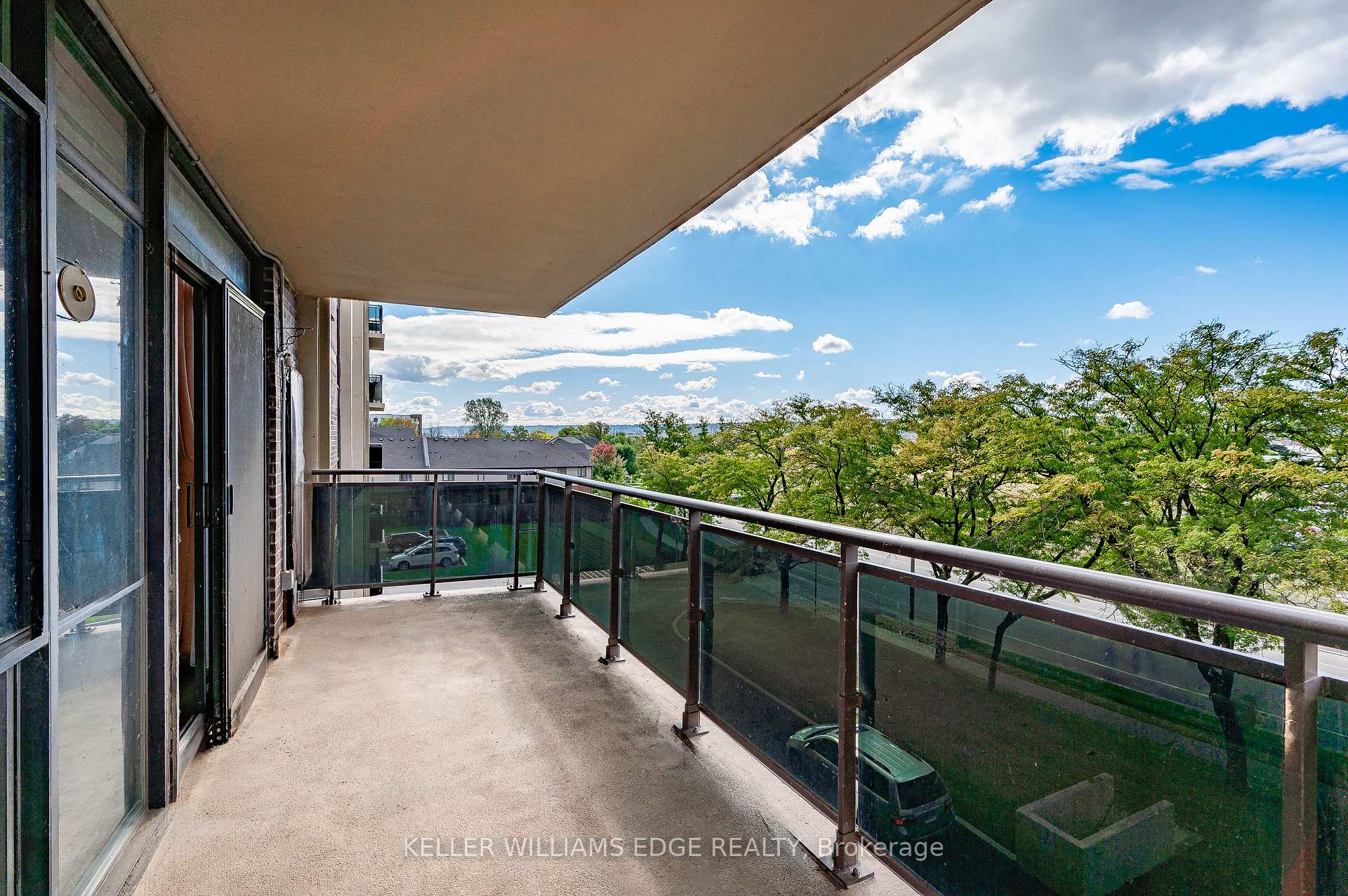 Photo 46 of Unit 404, 301 Frances Avenue, Hamilton, Stoney Creek — HOMEH