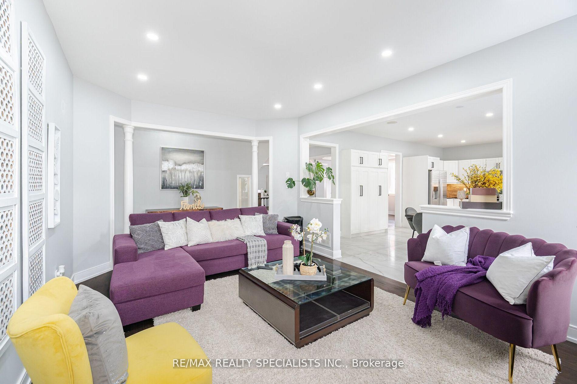 Photo 36 of 28 Kippen Court, Brampton, Sandringham-Wellington — HOMEH
