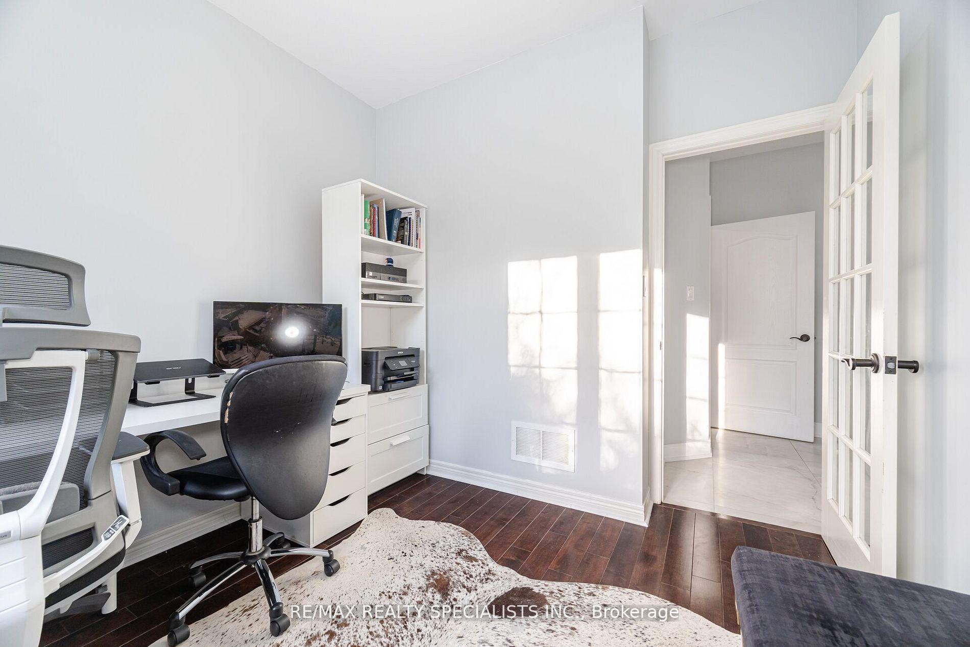 Photo 37 of 28 Kippen Court, Brampton, Sandringham-Wellington — HOMEH