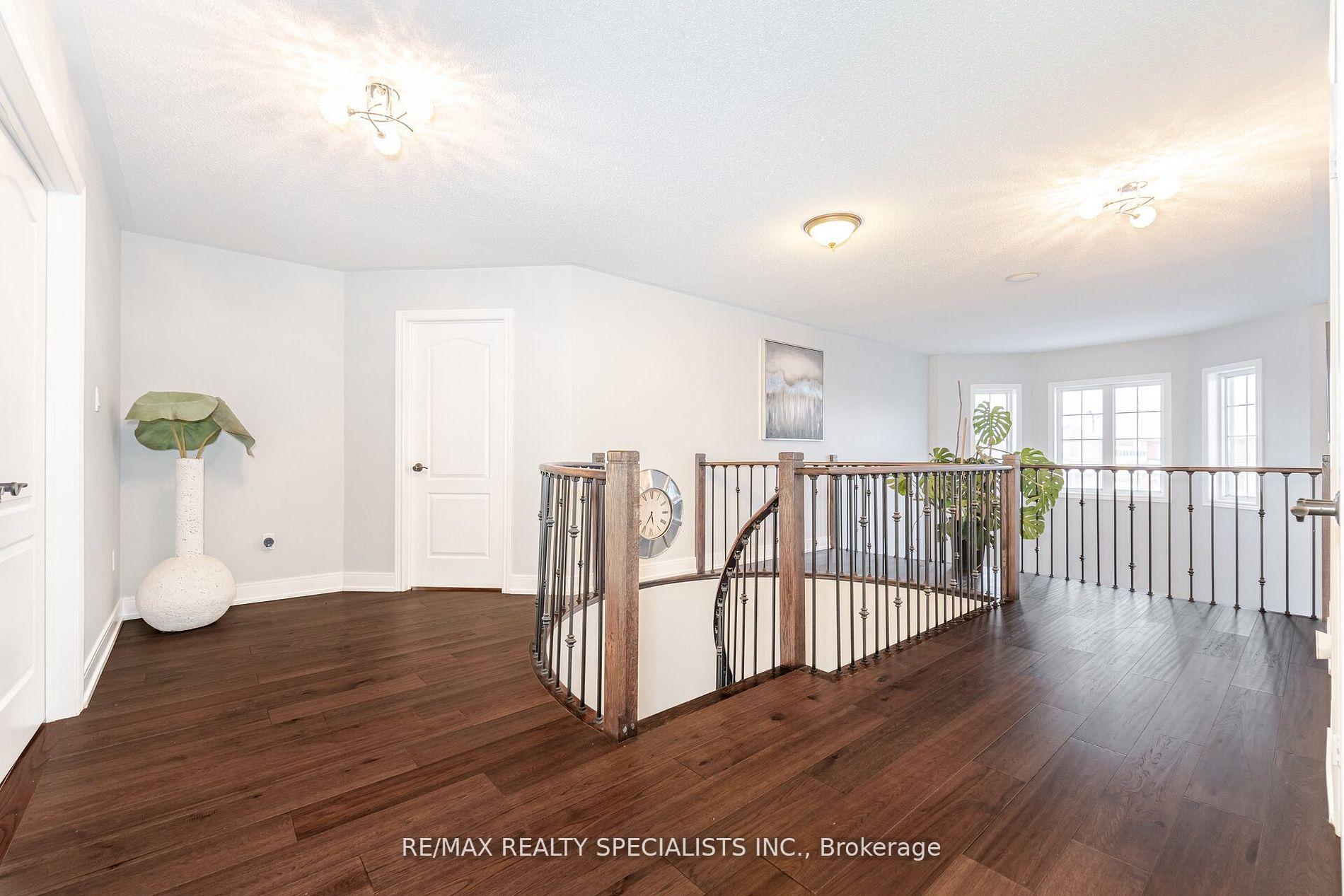 Photo 41 of 28 Kippen Court, Brampton, Sandringham-Wellington — HOMEH