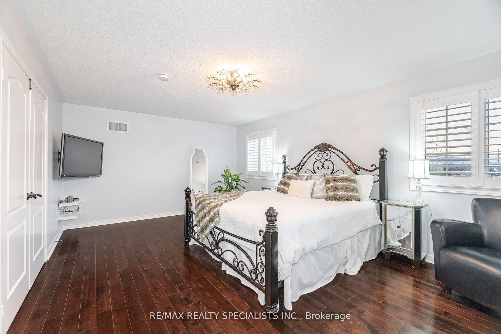 Photo 42 of 28 Kippen Court, Brampton, Sandringham-Wellington — HOMEH