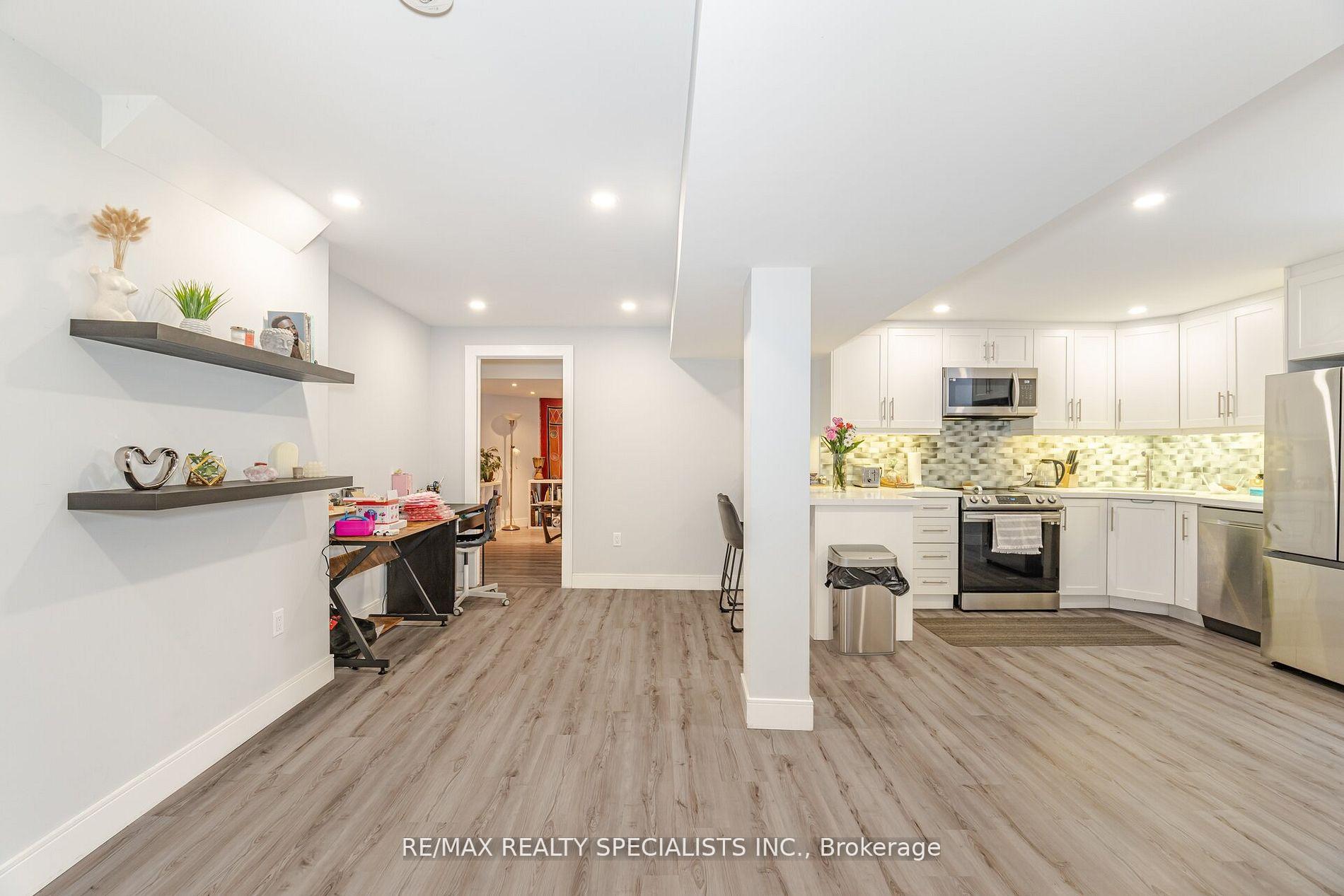 Photo 76 of 28 Kippen Court, Brampton, Sandringham-Wellington — HOMEH