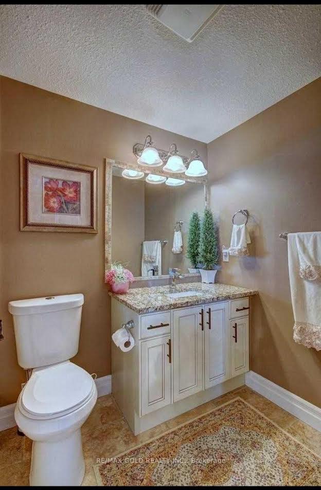 Photo 8 of 26 Max Becker Drive, Kitchener, Larentian West — HOMEH