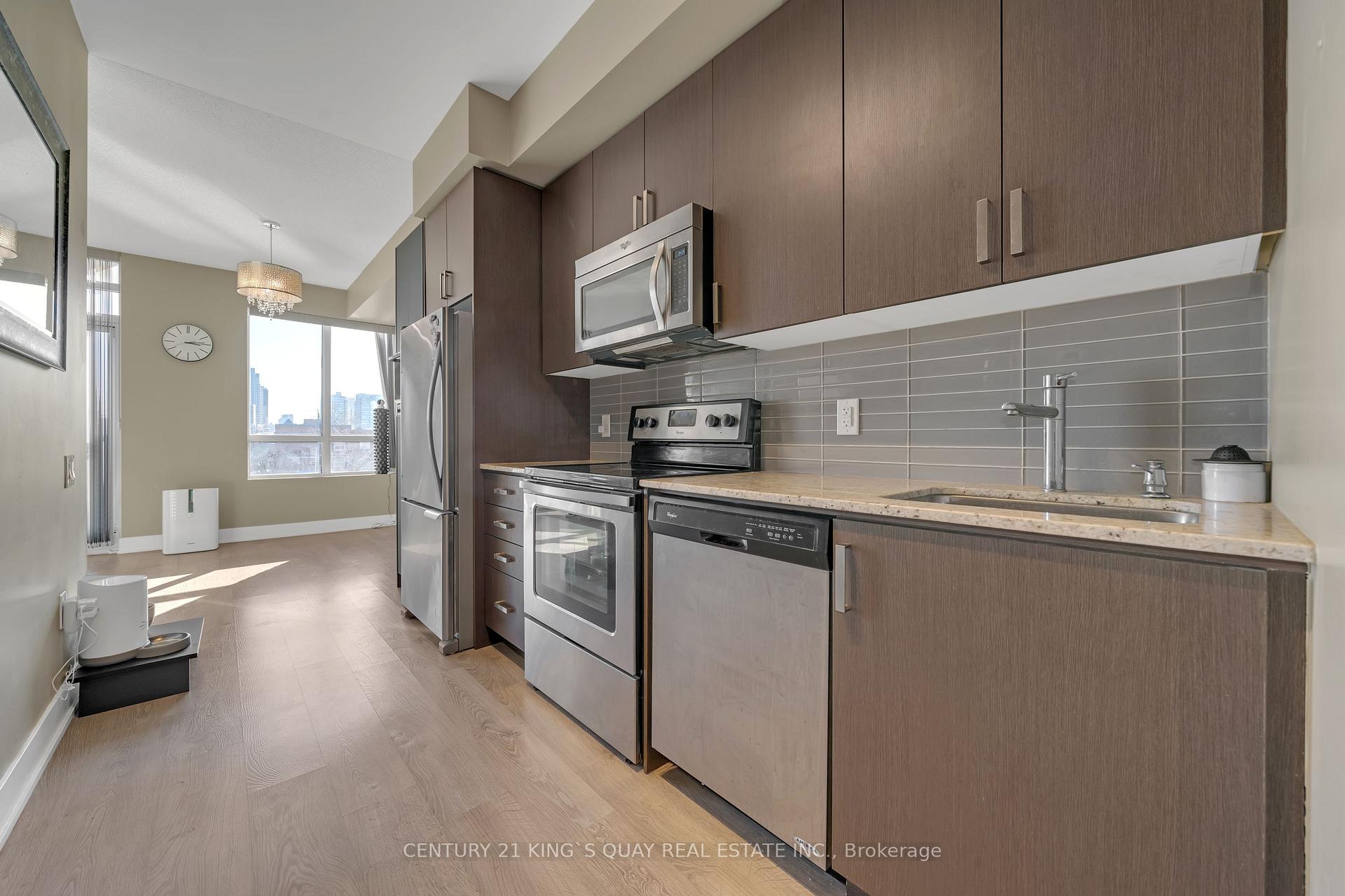 Photo 8 of Unit 438, 7608 Yonge Street, Vaughan, Crestwood-Springfarm-Yorkhill — HOMEH