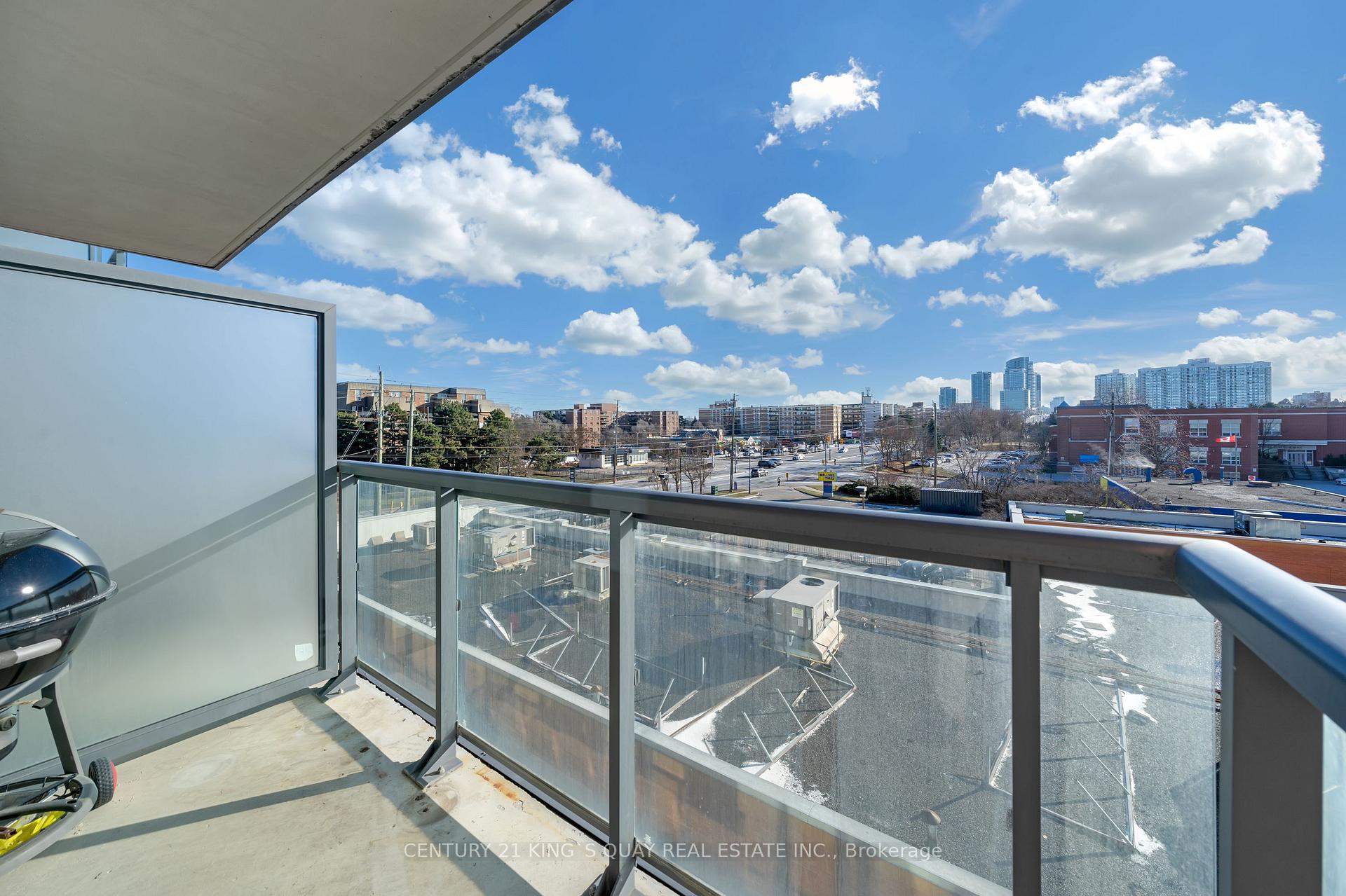 Photo 17 of Unit 438, 7608 Yonge Street, Vaughan, Crestwood-Springfarm-Yorkhill — HOMEH