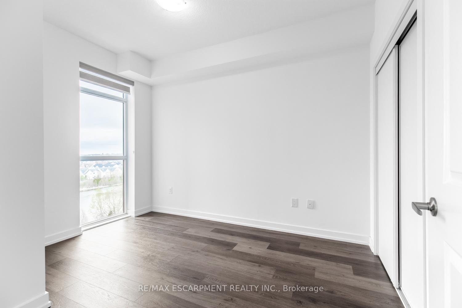Photo 21 of Unit 704, 460 Dundas Street, Hamilton, Waterdown — HOMEH