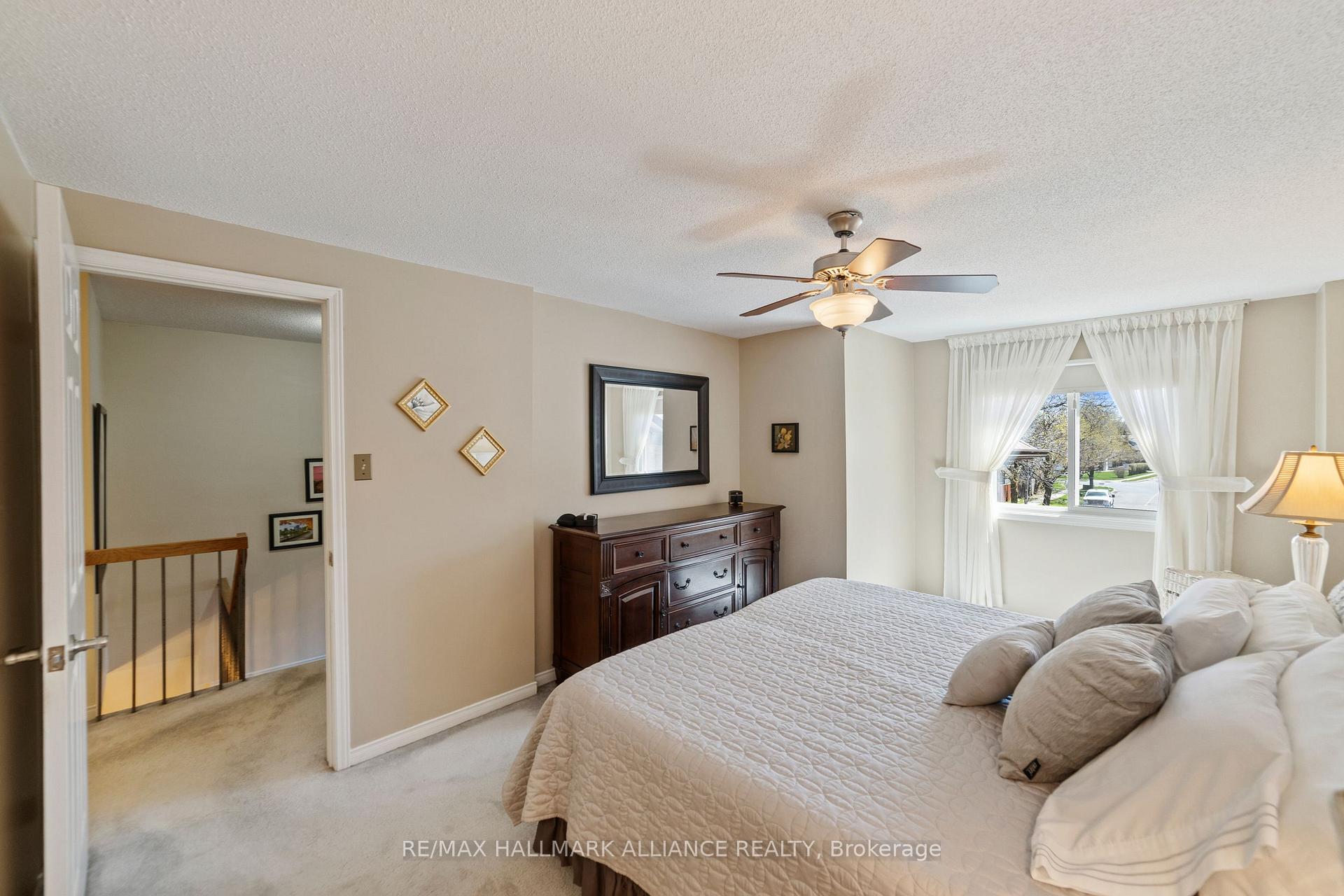 Photo 22 of 48 Garden Avenue, Brampton, Brampton West — HOMEH