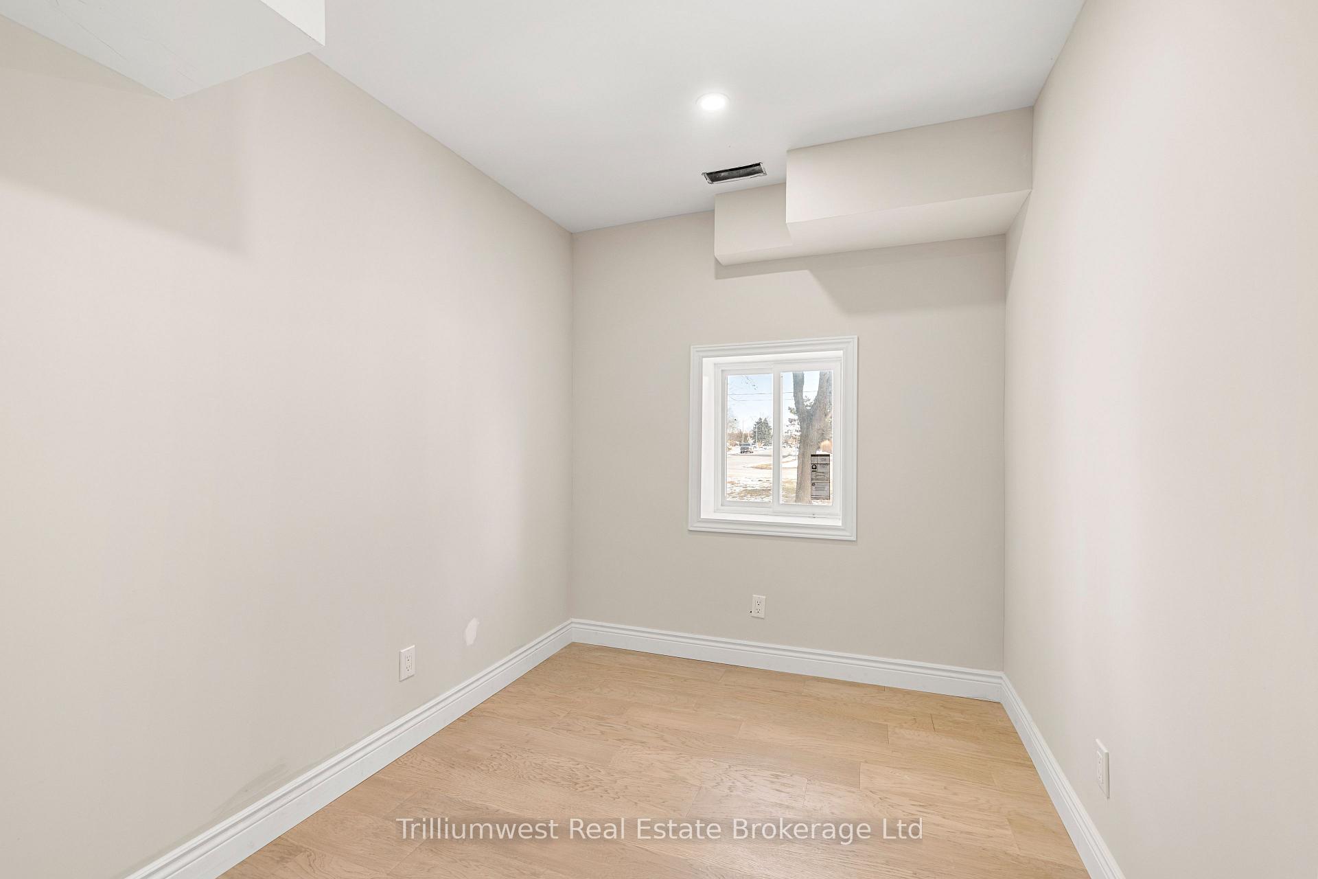 Photo 12 of 128 Ducharme Street, Lakeshore — HOMEH