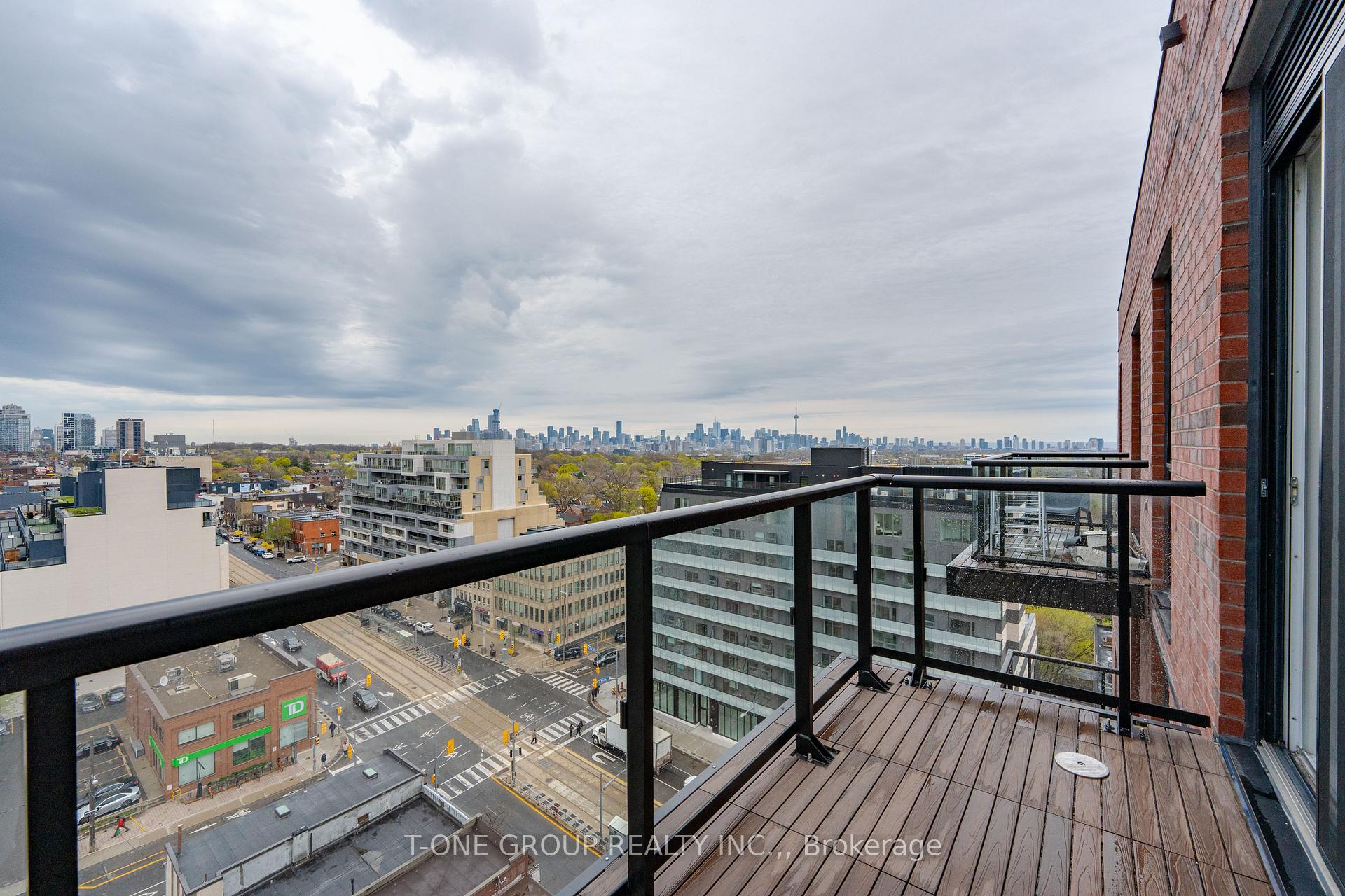 Photo 16 of Unit 1205, 185 Alberta Avenue, Toronto, Oakwood Village — HOMEH