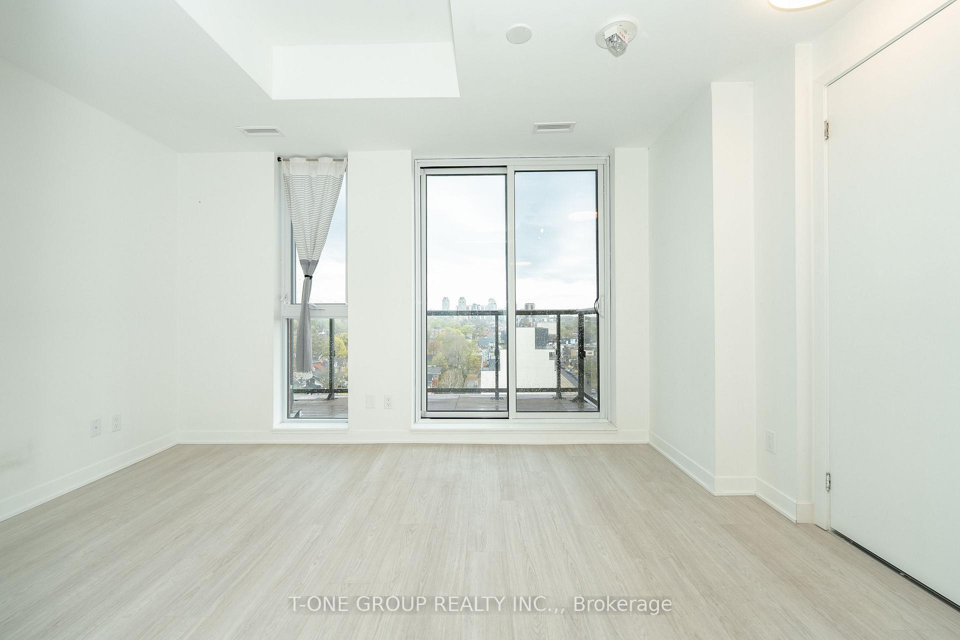 Photo 28 of Unit 1205, 185 Alberta Avenue, Toronto, Oakwood Village — HOMEH