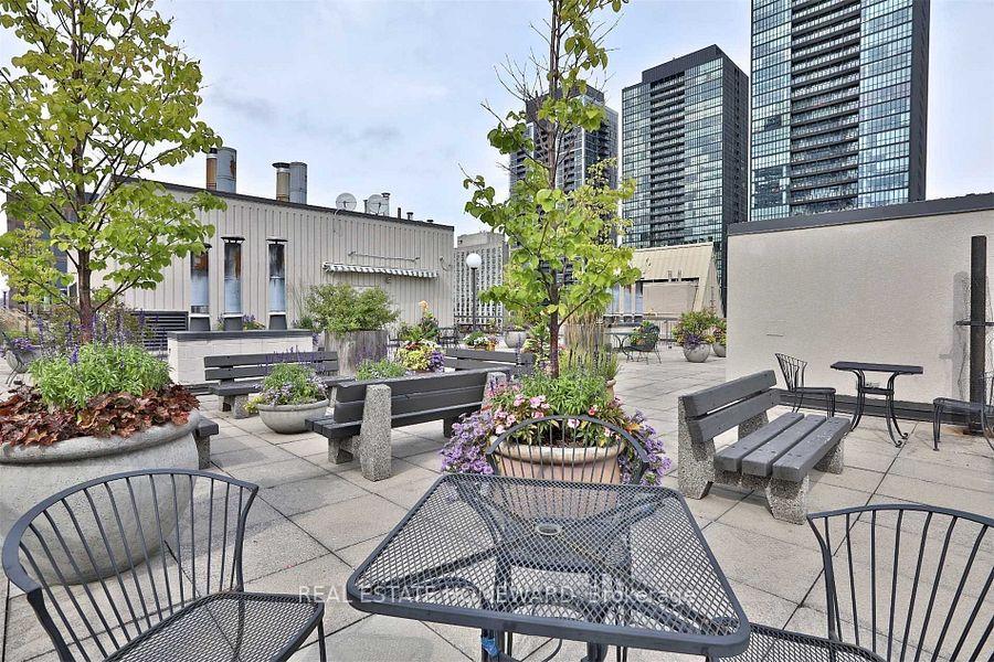 Photo 32 of Unit 1405, 71 Charles Street E, Toronto, Church-Yonge Corridor — HOMEH