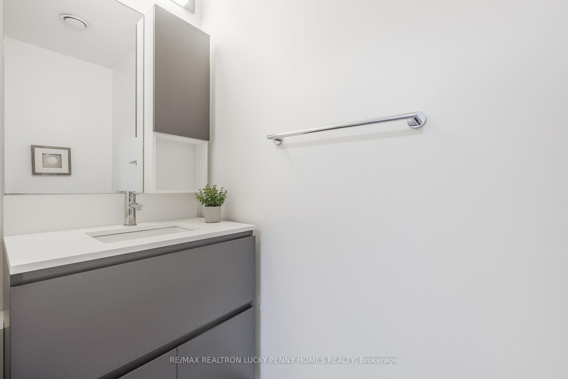 Photo 41 of Unit 618, 15 Water Walk Drive, Markham, Unionville — HOMEH