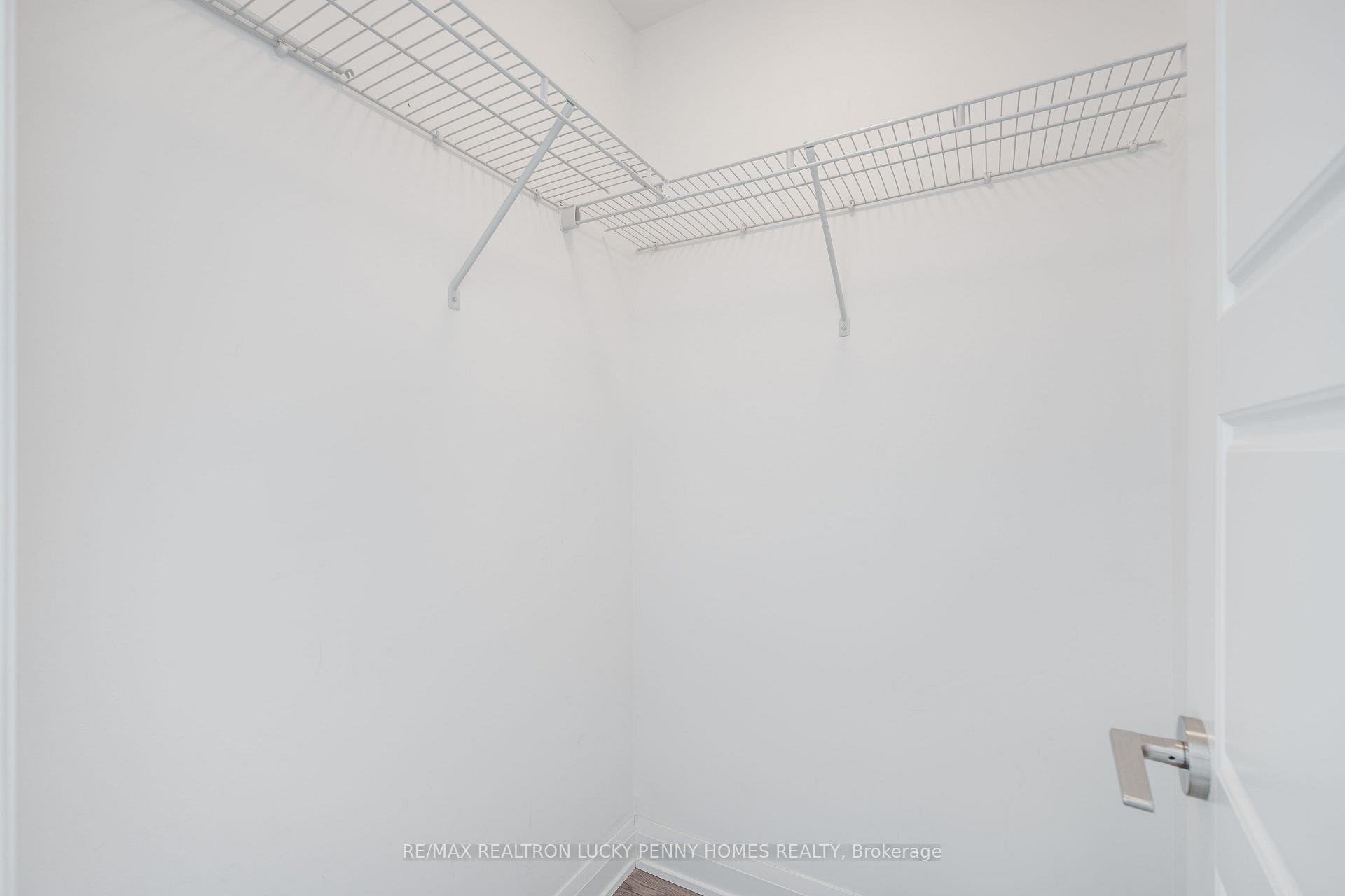 Photo 18 of Unit 618, 15 Water Walk Drive, Markham, Unionville — HOMEH