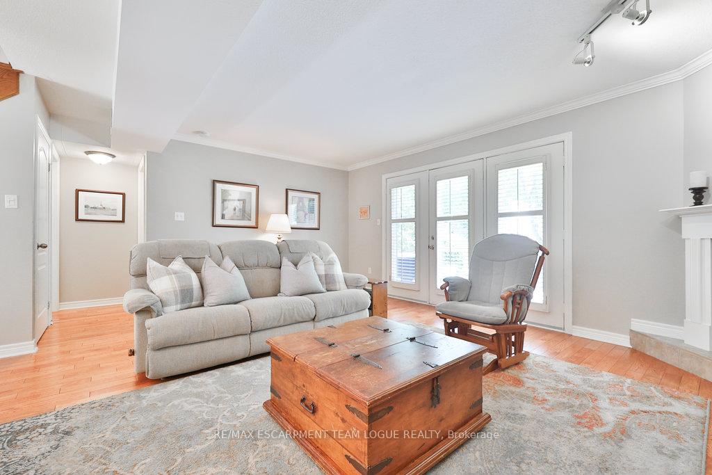 Photo 22 of 1083 Augustus Drive, Burlington, Brant — HOMEH