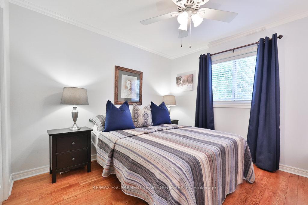 Photo 24 of 1083 Augustus Drive, Burlington, Brant — HOMEH