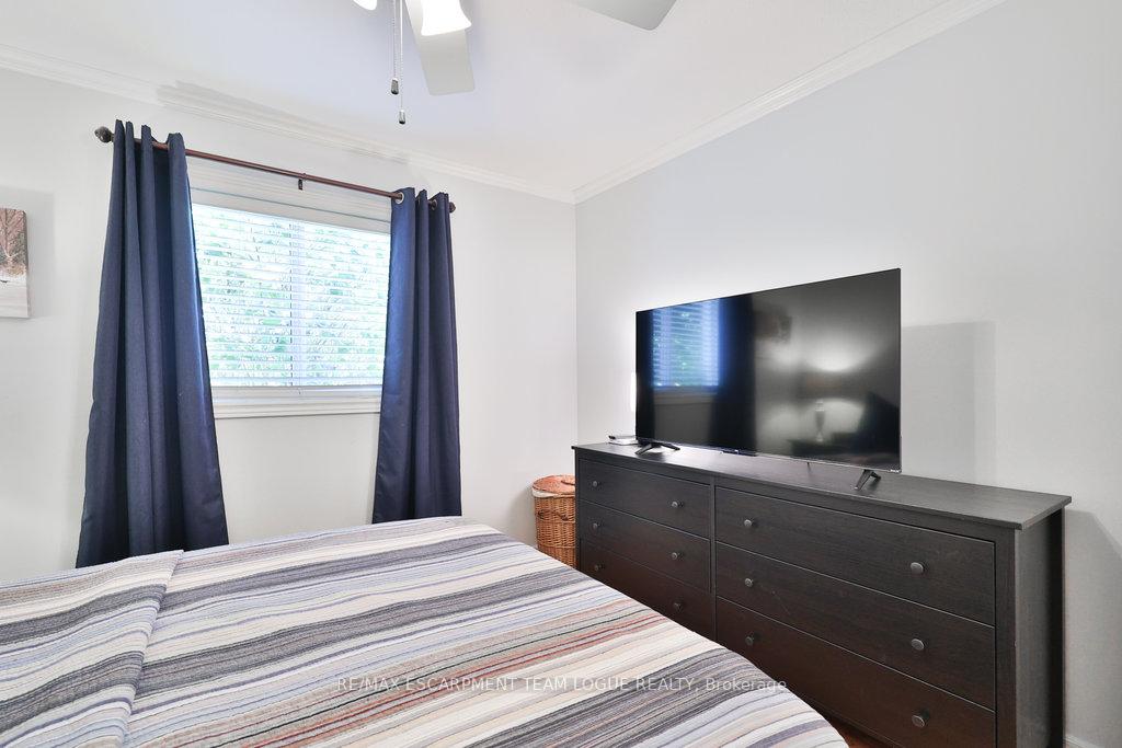 Photo 26 of 1083 Augustus Drive, Burlington, Brant — HOMEH