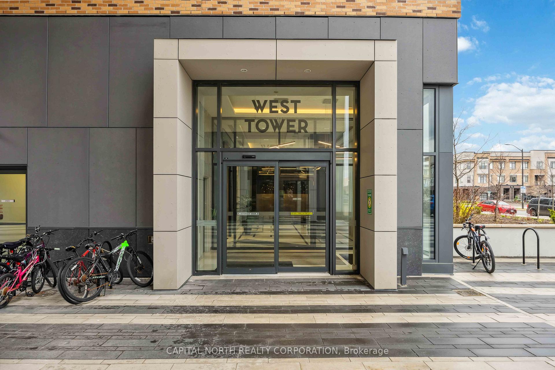 Photo 2 of Unit 522, 100 Eagle Rock Way, Vaughan, Rural Vaughan — HOMEH