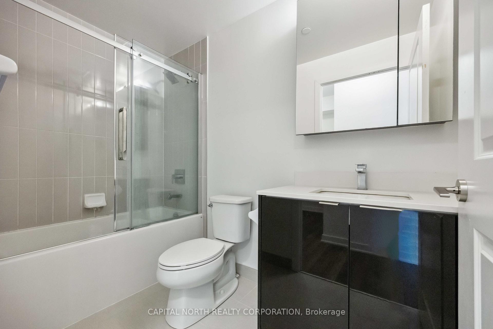 Photo 16 of Unit 522, 100 Eagle Rock Way, Vaughan, Rural Vaughan — HOMEH