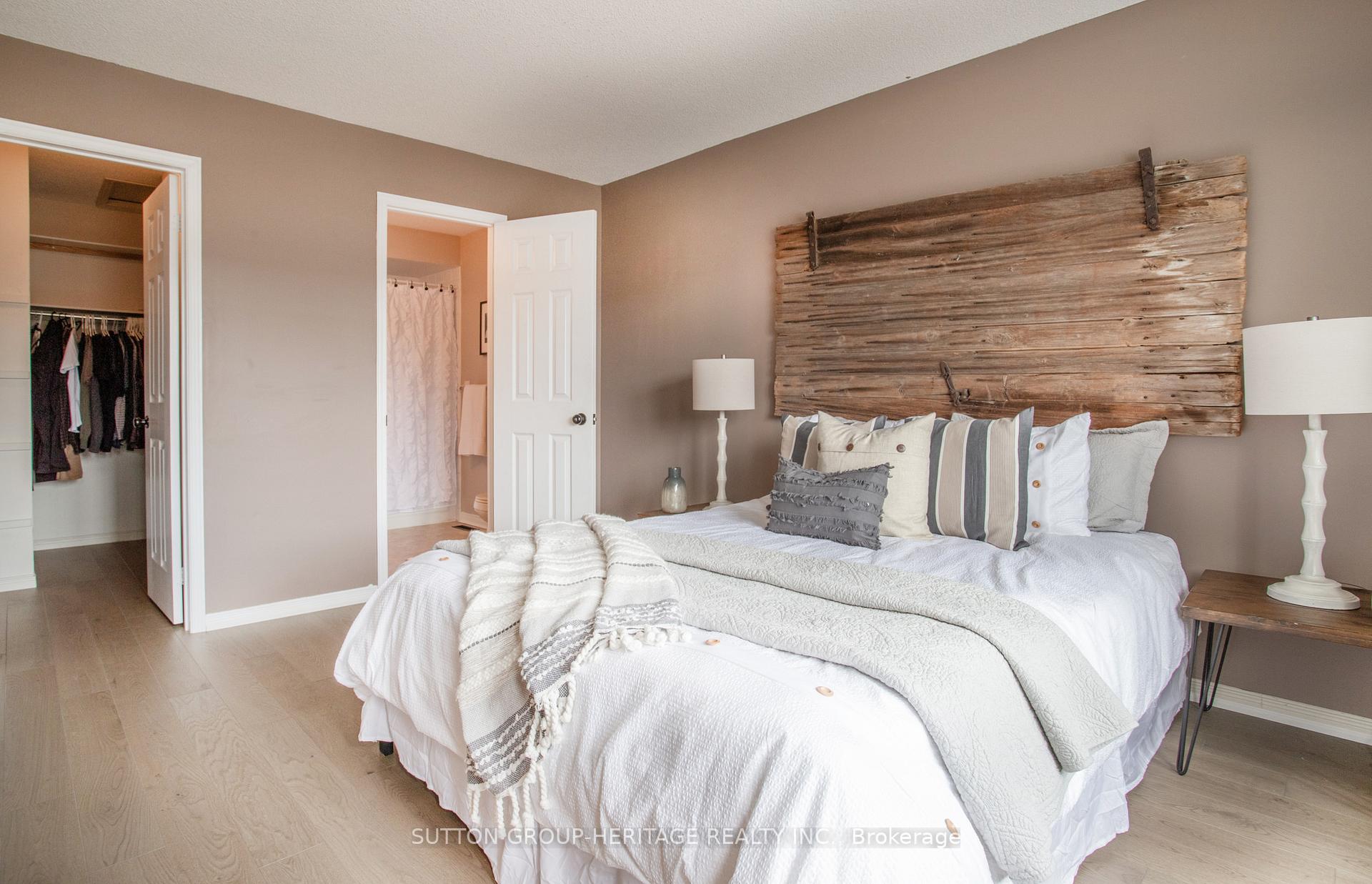 Photo 23 of 41 Bowles Drive, Ajax, Central West — HOMEH