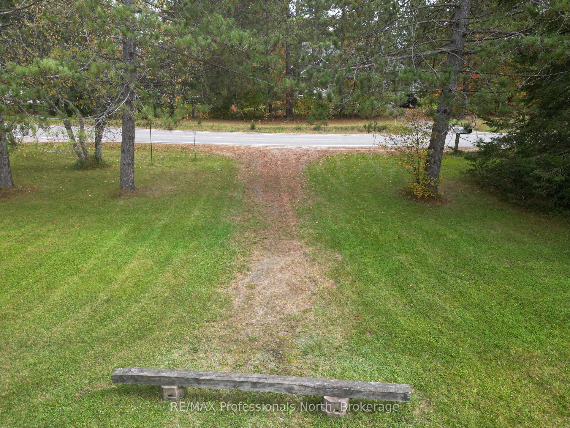 Photo 23 of 449 Bobcaygeon Road, Minden Hills, Anson — HOMEH