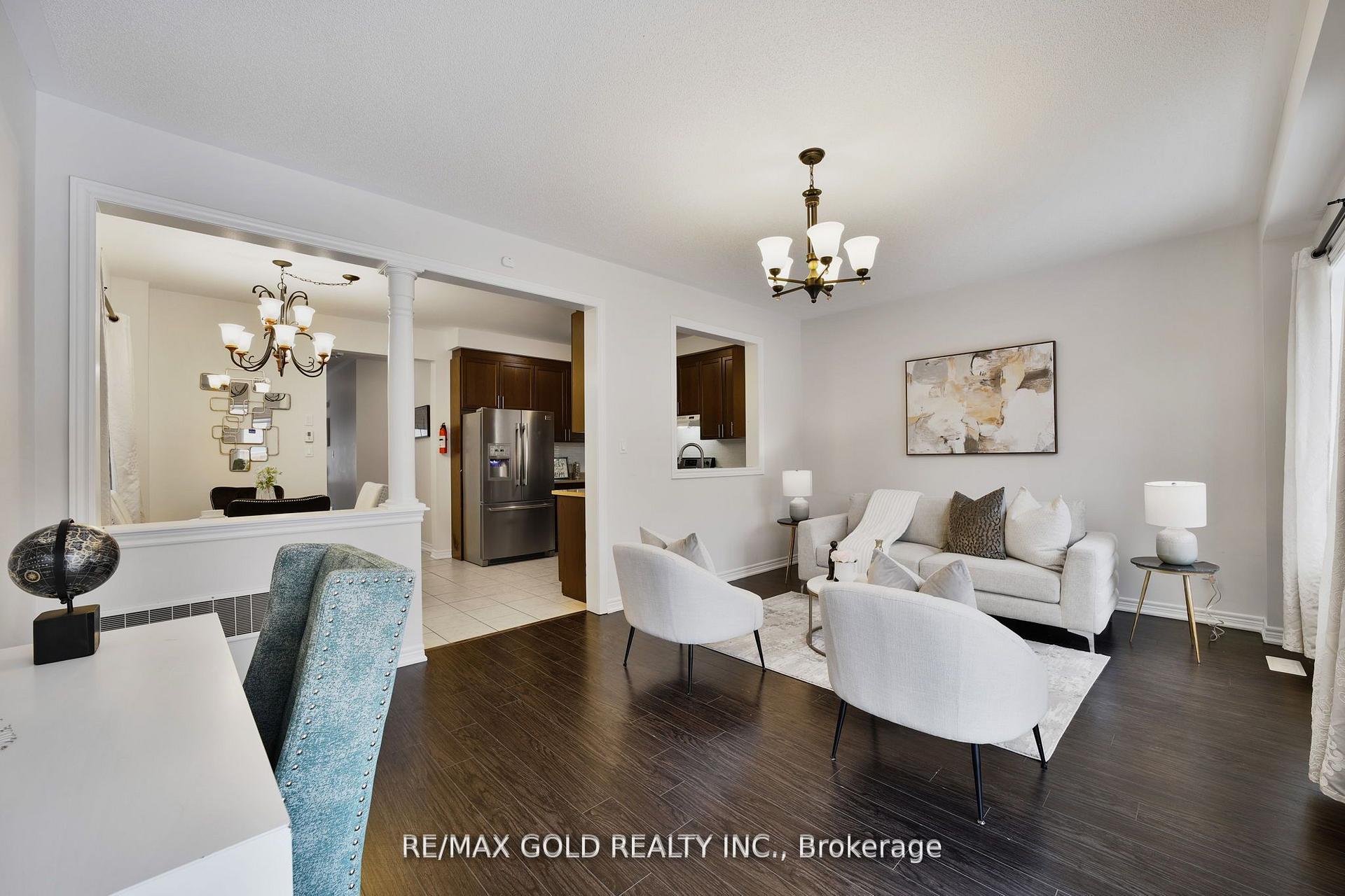 Photo 27 of 42 Lanark Circle, Brampton, Credit Valley — HOMEH