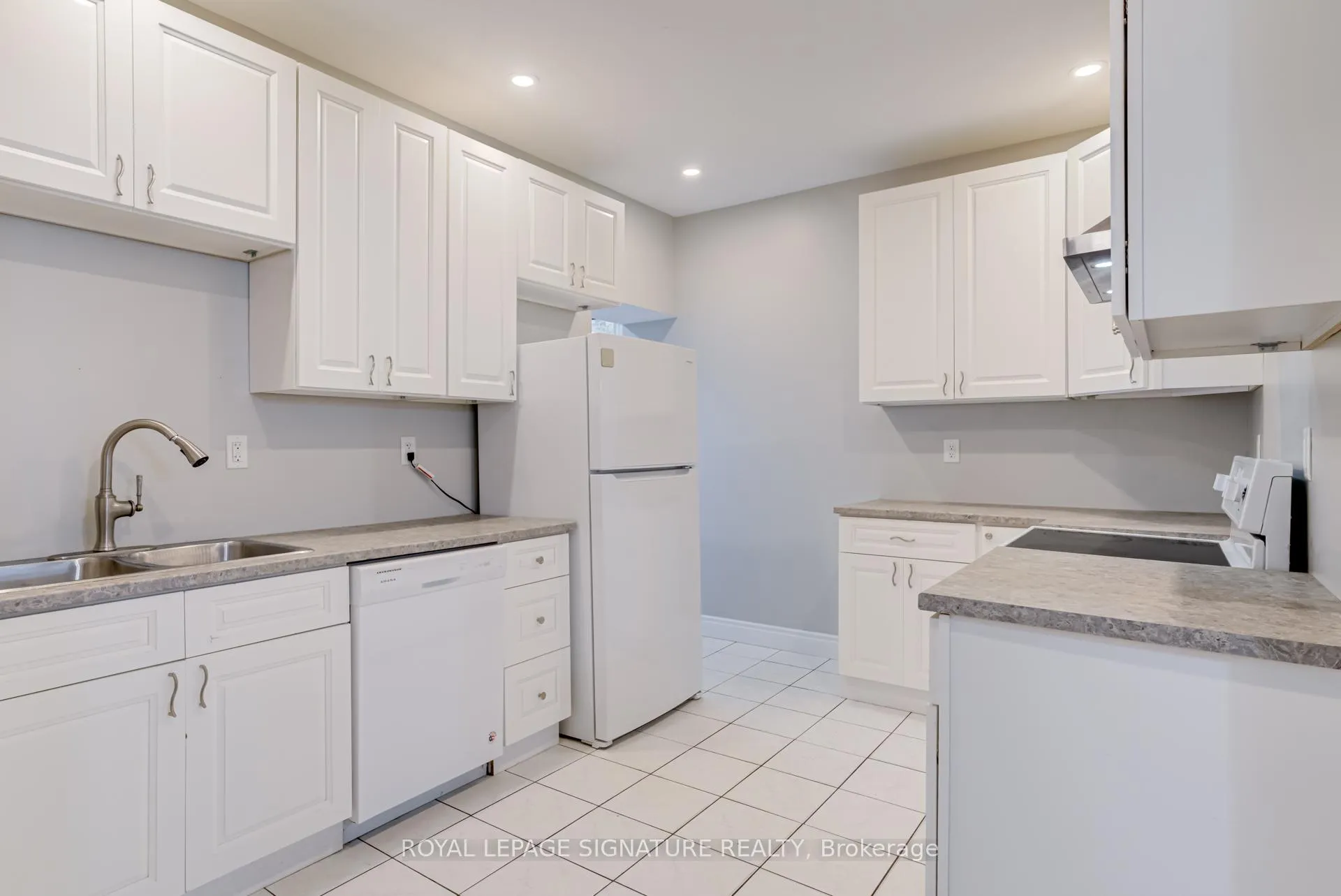 Photo 5 of Unit Main, 47 Harvey Street, Hamilton, Gibson — HOMEH