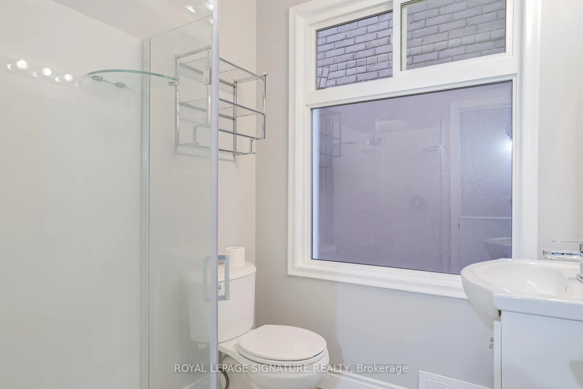 Photo 11 of Unit Main, 47 Harvey Street, Hamilton, Gibson — HOMEH