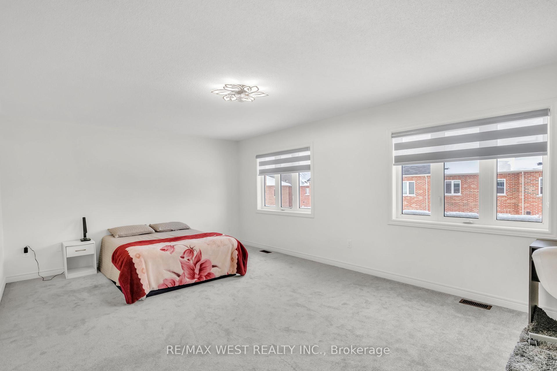 Photo 33 of 1207 Drinkle Crescent, Oshawa, Eastdale — HOMEH