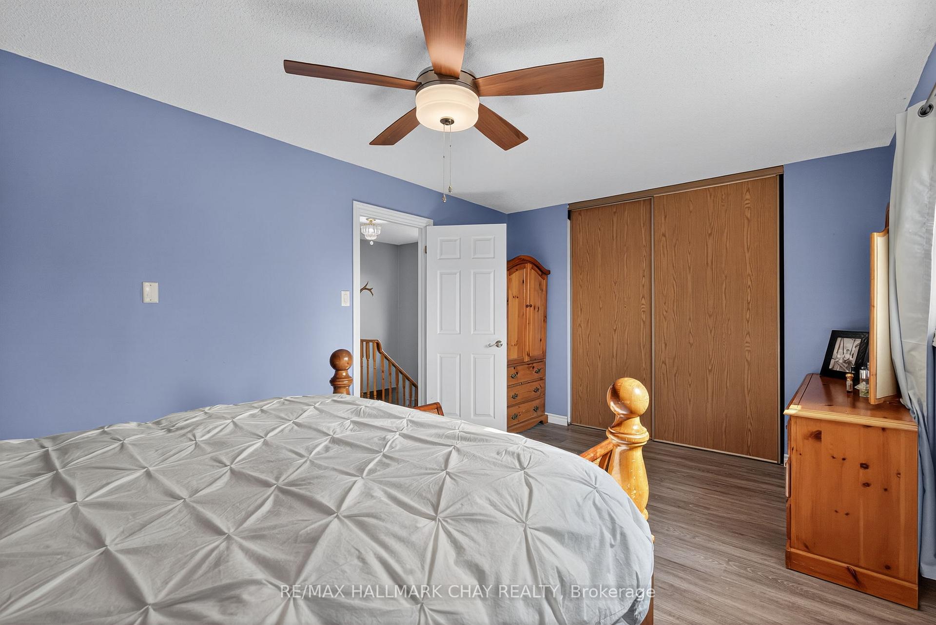 Photo 13 of 46 Moon Drive, Barrie, Ardagh — HOMEH