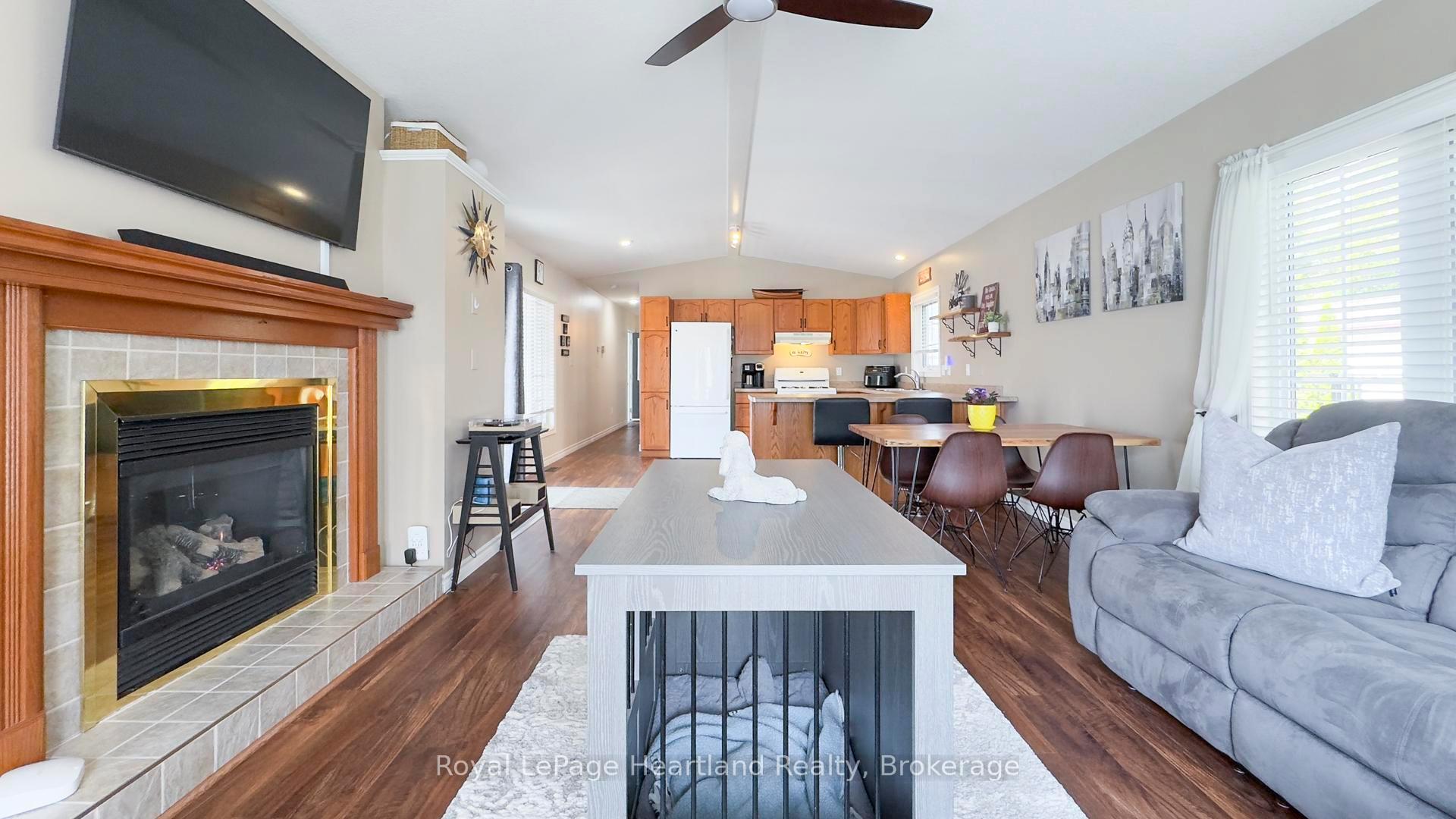 Photo 20 of 37 Cherokee Lane, Ashfield-Colborne-Wawanosh — HOMEH